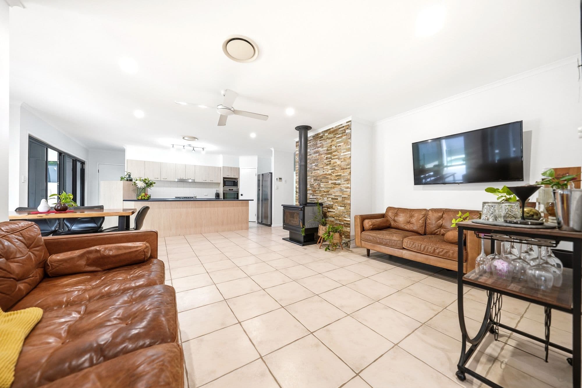 17 Bunya Lake Court, Bunya QLD 4055, Bunya - Thumbnail 7