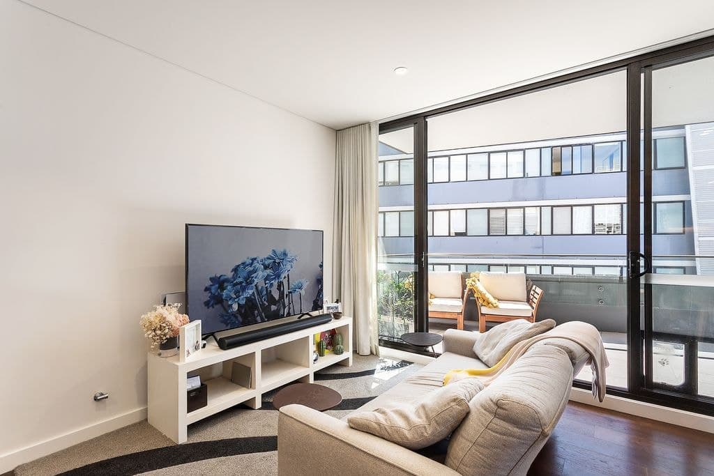 406/3 Sam Sing Street, Waterloo - Thumbnail 3