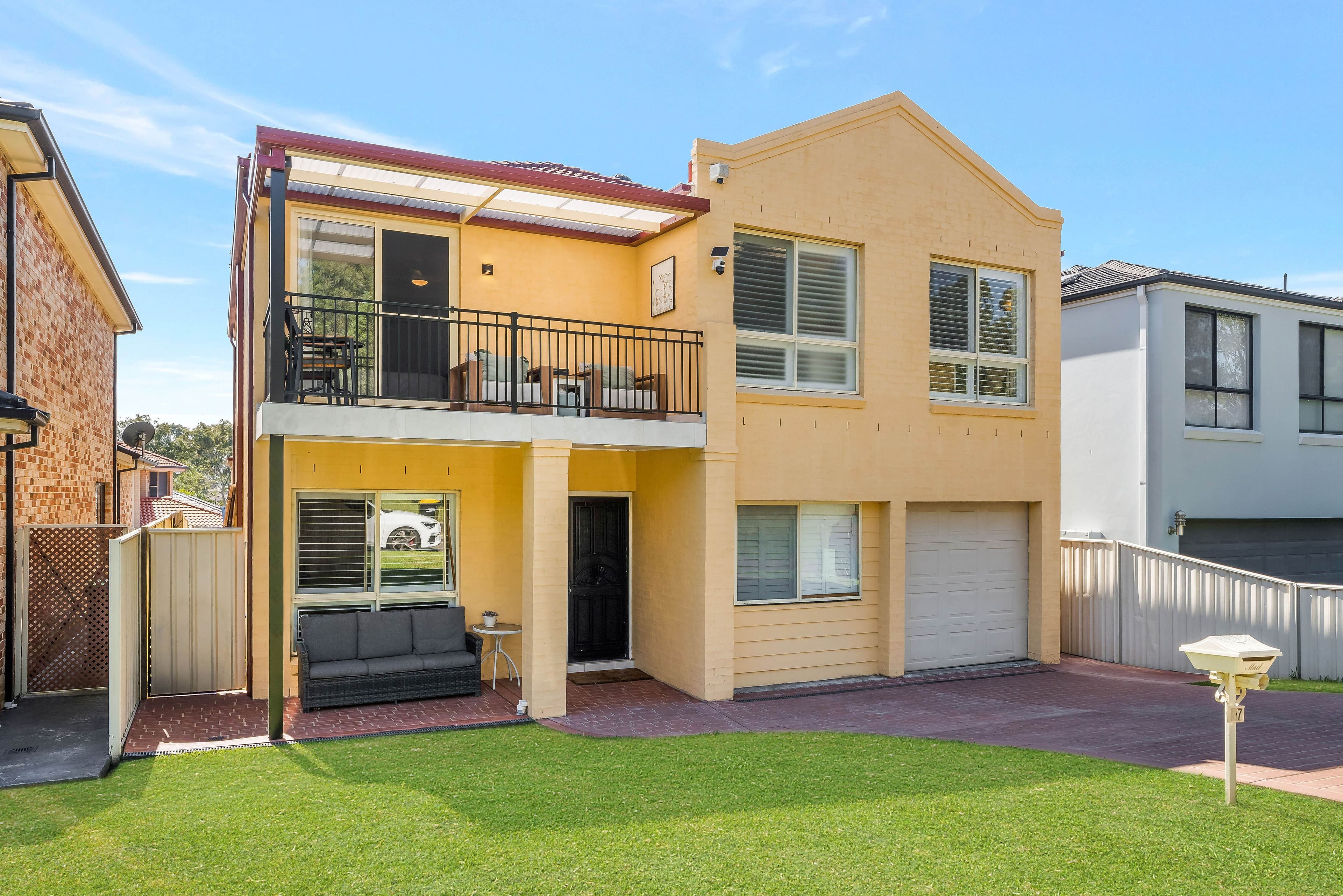 27 Watling Avenue, West Hoxton NSW 2171, West Hoxton - Image 1