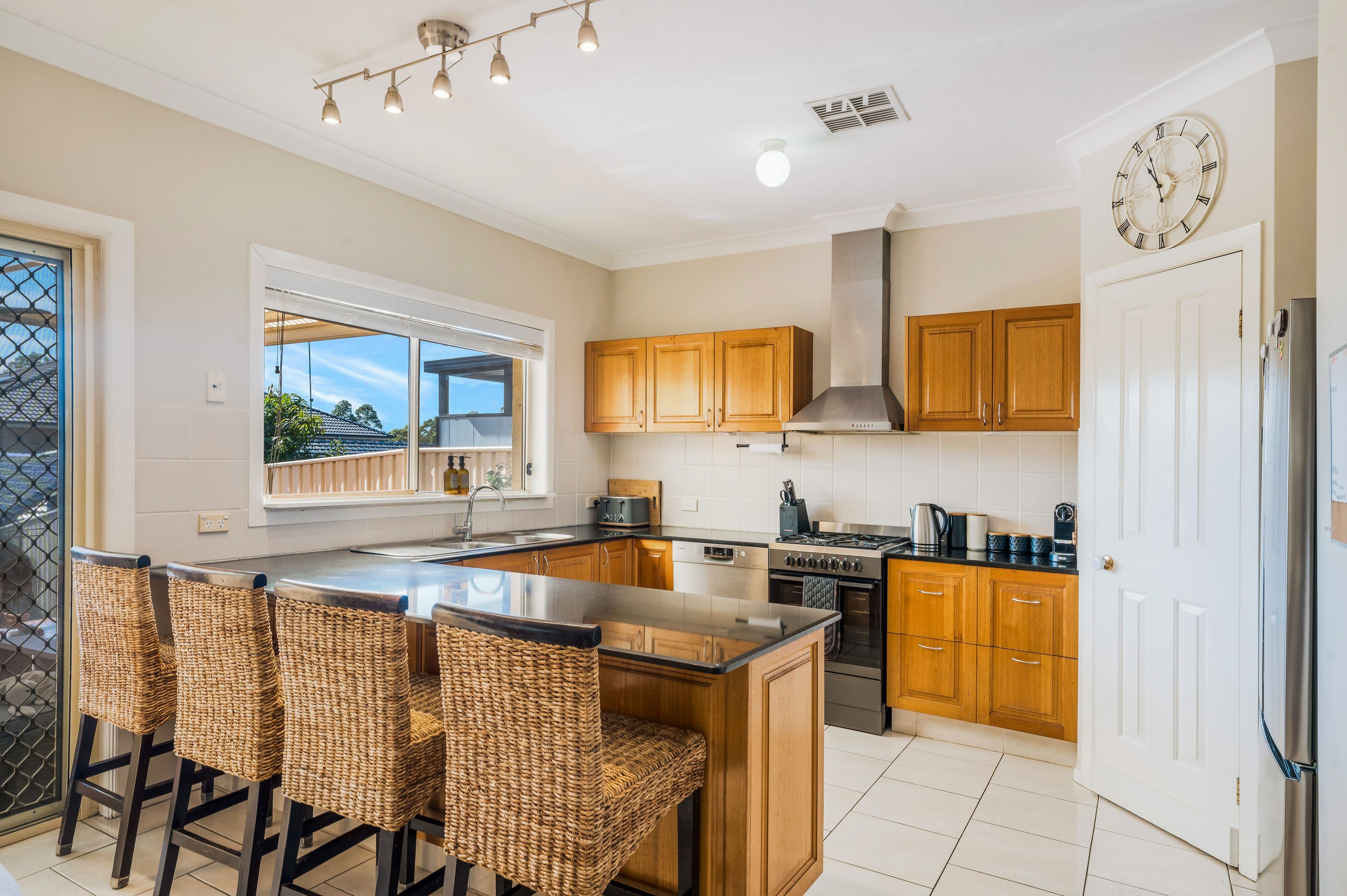 27 Watling Avenue, West Hoxton NSW 2171, West Hoxton - Thumbnail 8