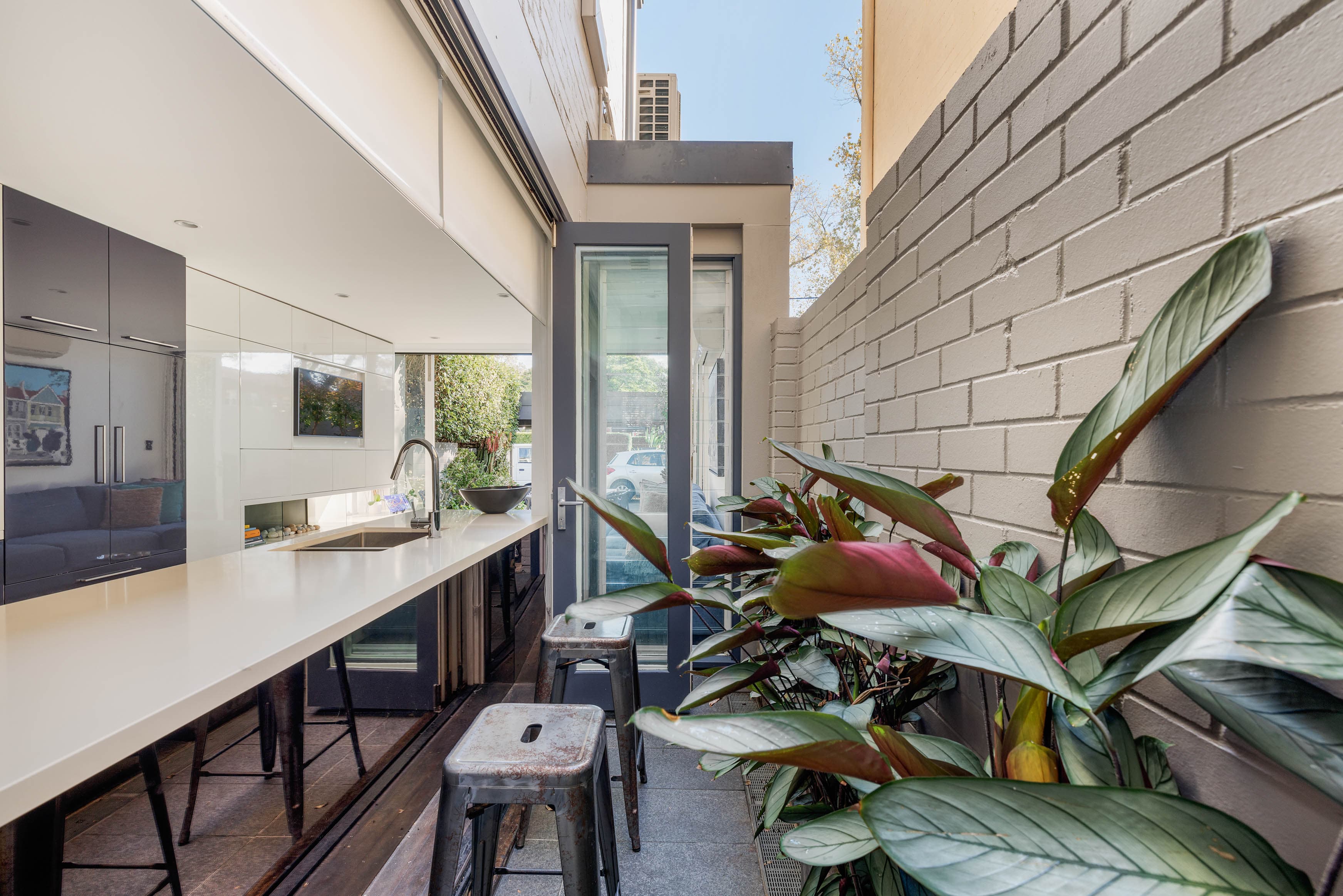 13 Richards Avenue, Surry Hills - Thumbnail 7