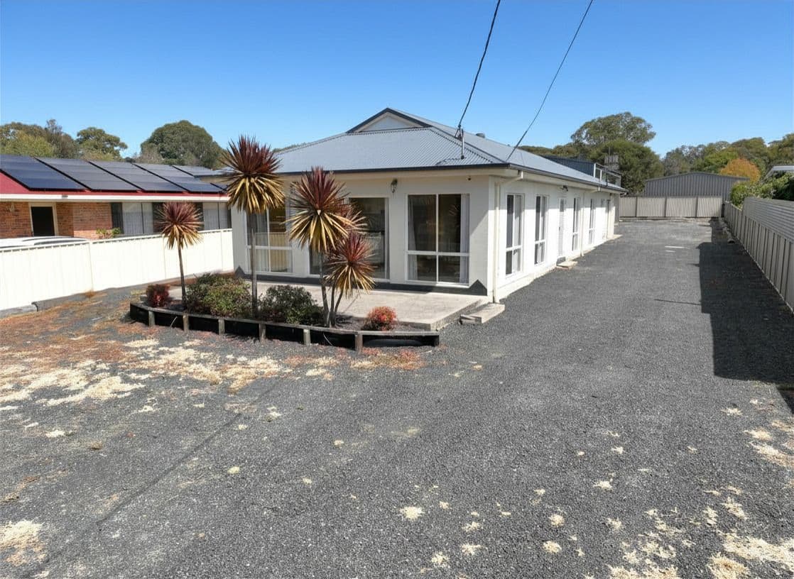 6A Meurant Street, Glen Innes NSW 2370, Glen Innes - Image 1