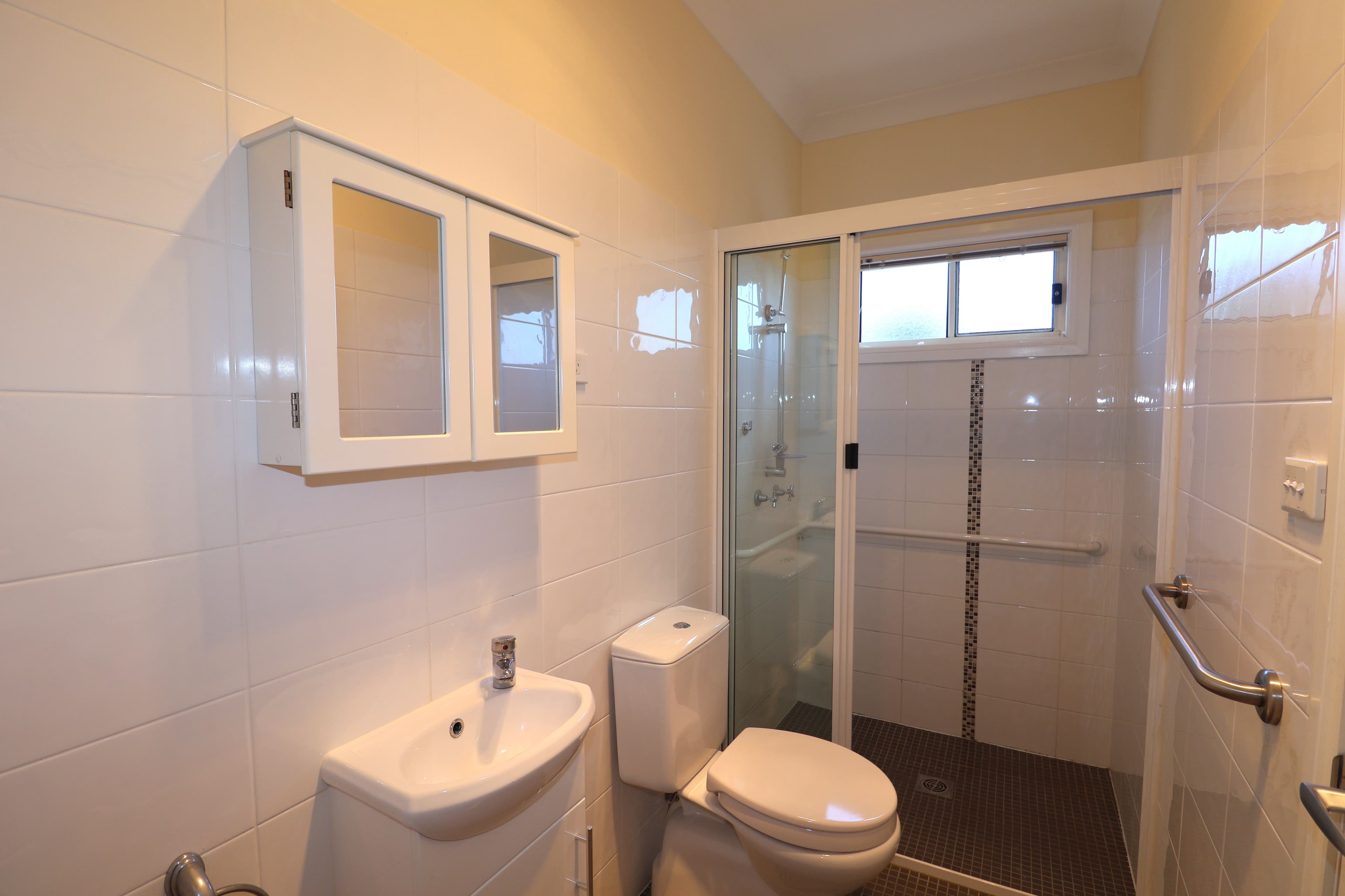 6A Meurant Street, Glen Innes NSW 2370, Glen Innes - Thumbnail 5