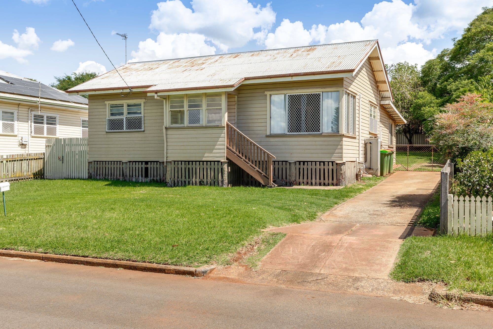 17 Ford Street, Rockville QLD 4350, Rockville - Image 1