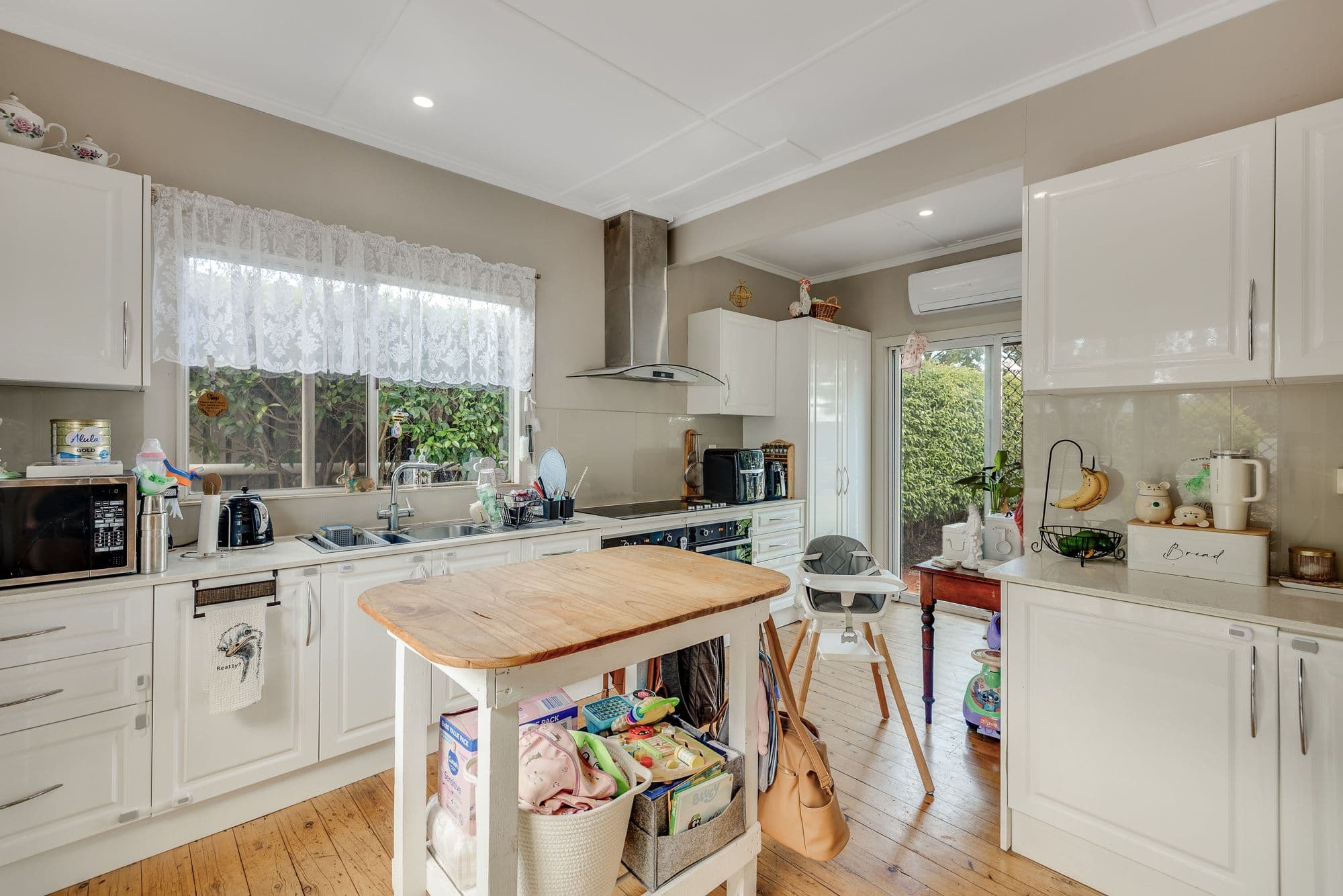8 Phyllis Street, Harristown QLD 4350, Harristown - Thumbnail 3