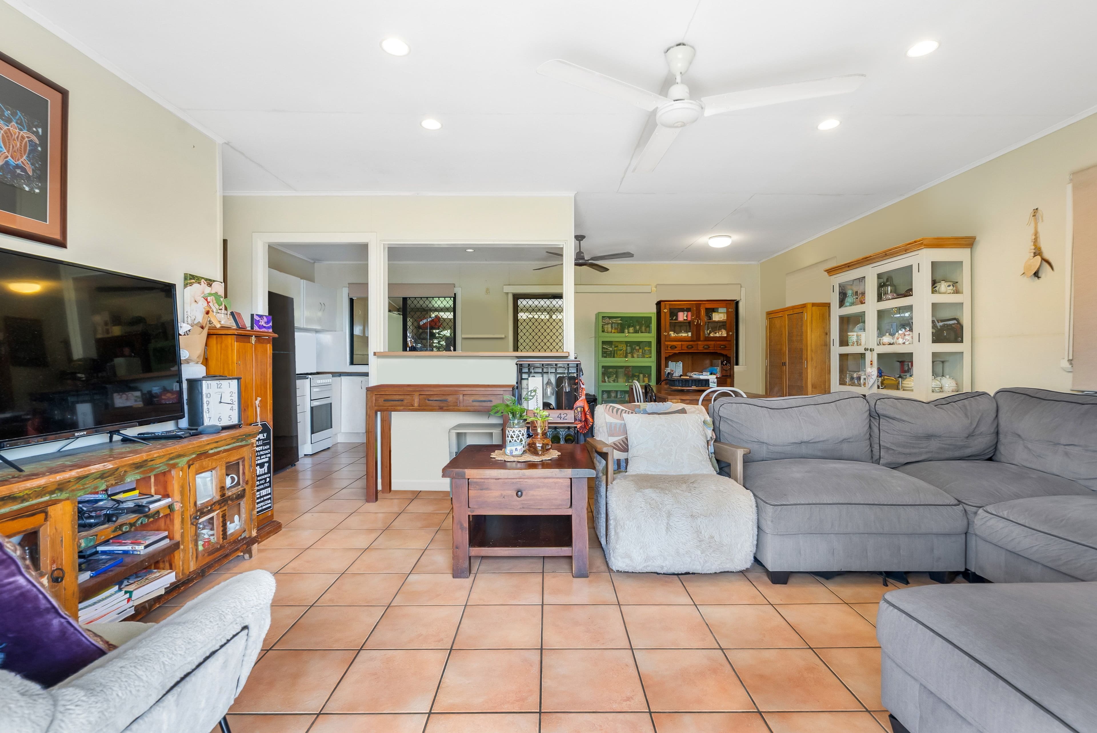 261 Aumuller Street, Westcourt QLD 4870, Westcourt - Thumbnail 4
