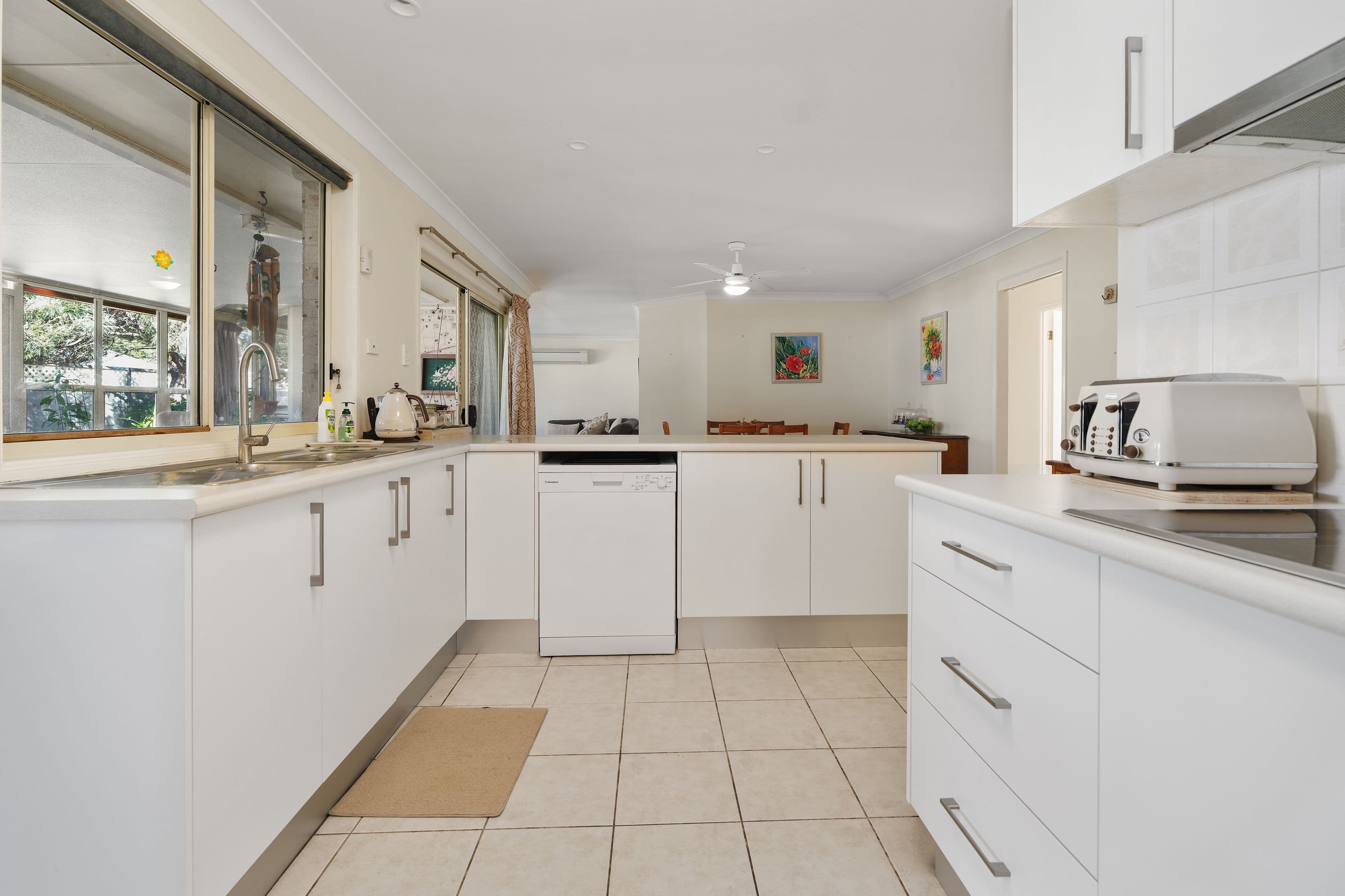 12 Essendene Gardens, Mallabula NSW 2319, Mallabula - Thumbnail 6