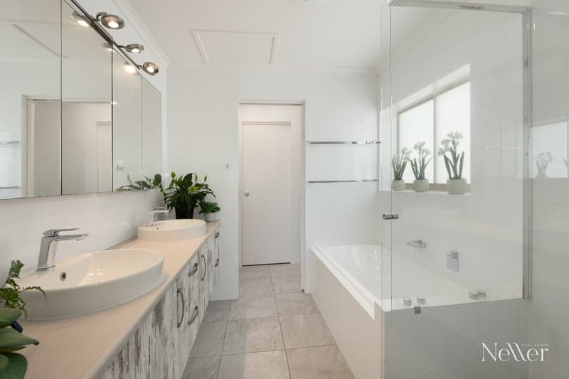 3/14 Sobraon Street, Sunrise Beach - Thumbnail 8