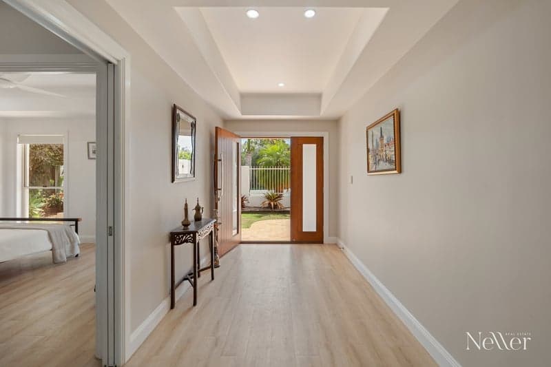 58 Southern Cross Parade, Sunrise Beach - Thumbnail 4