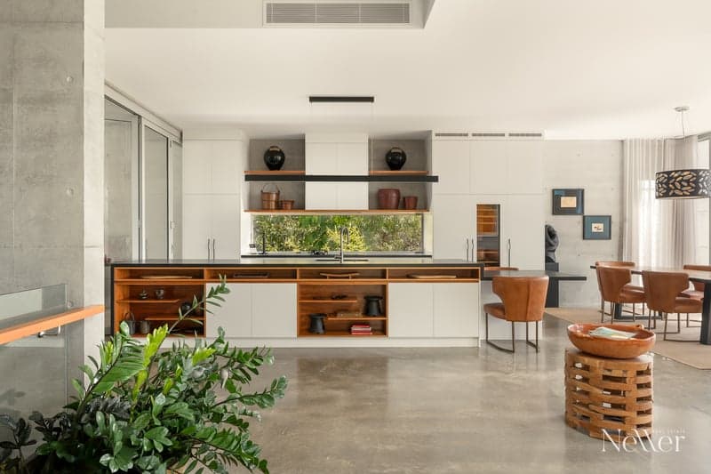 8 Tristania Drive, Marcus Beach - Thumbnail 3