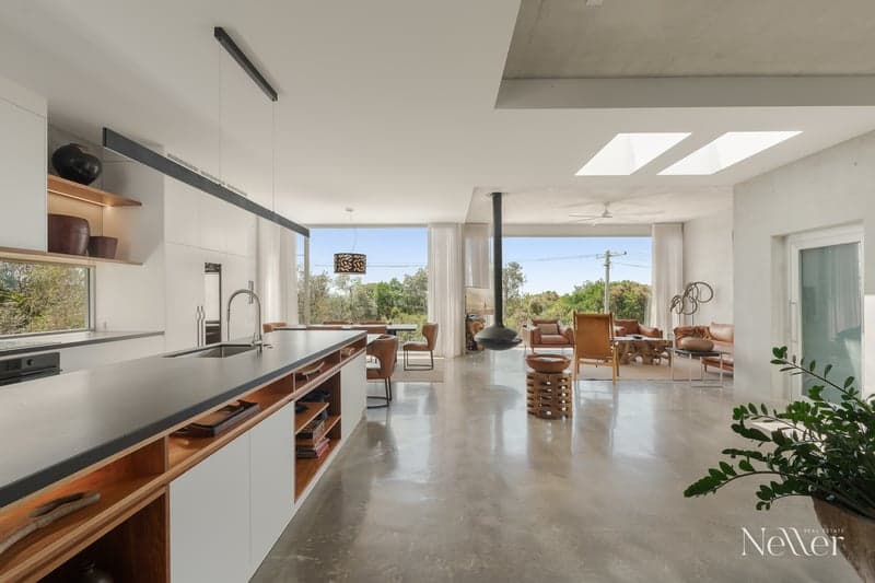 8 Tristania Drive, Marcus Beach - Thumbnail 4