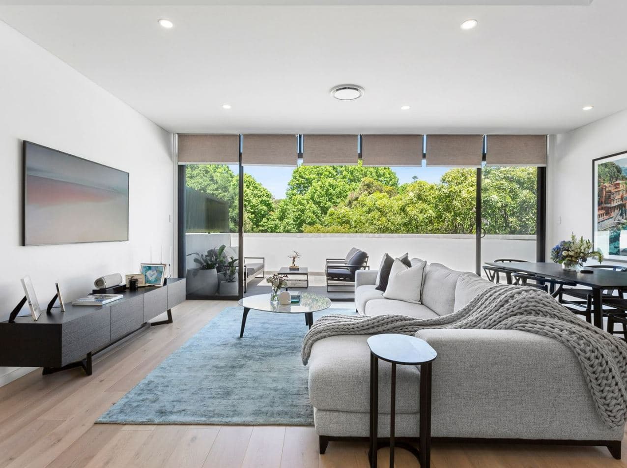 404/18-28 Neild Avenue, Darlinghurst - Thumbnail 2