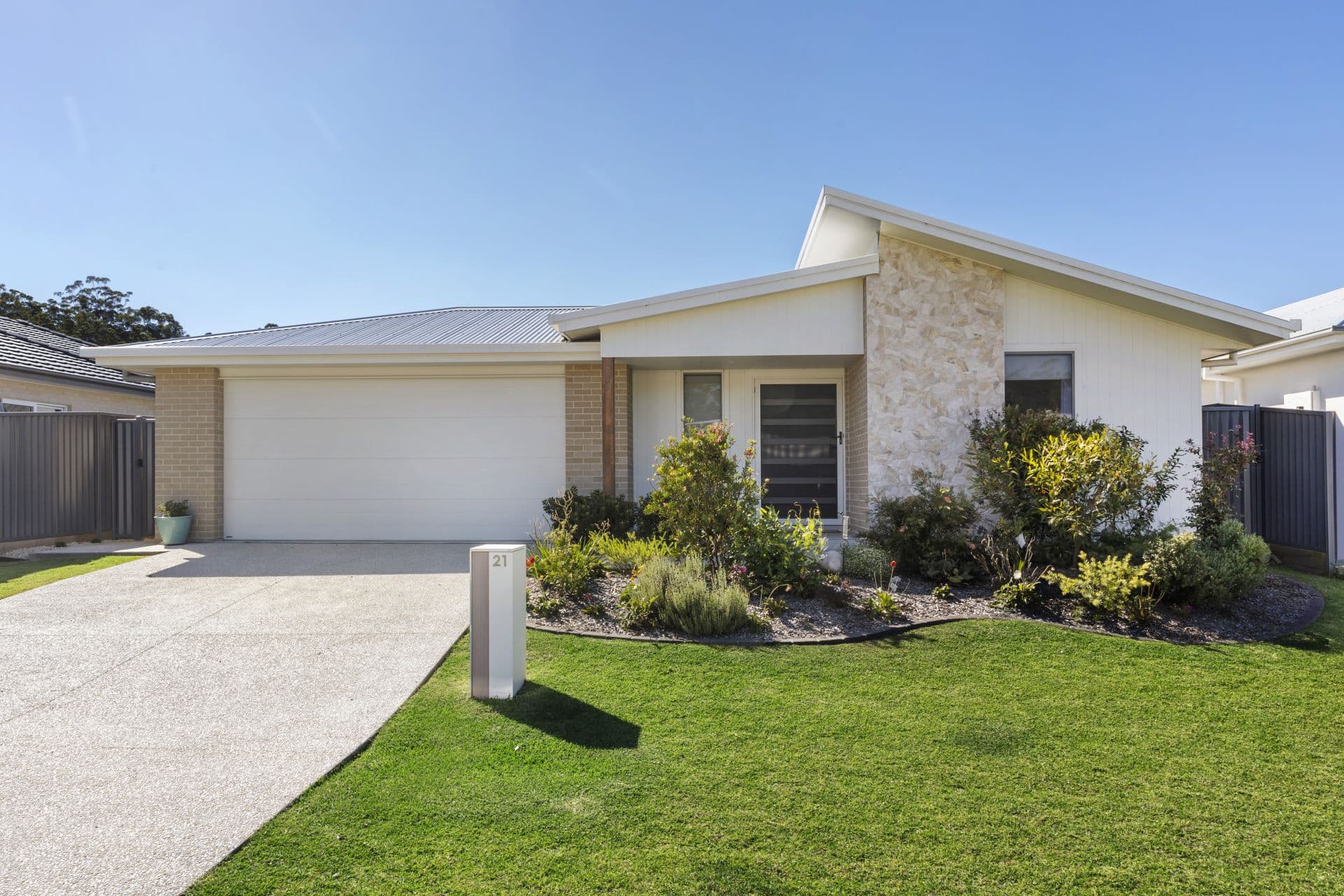 21 Amity Crescent, Thrumster NSW, Thrumster - Thumbnail 3