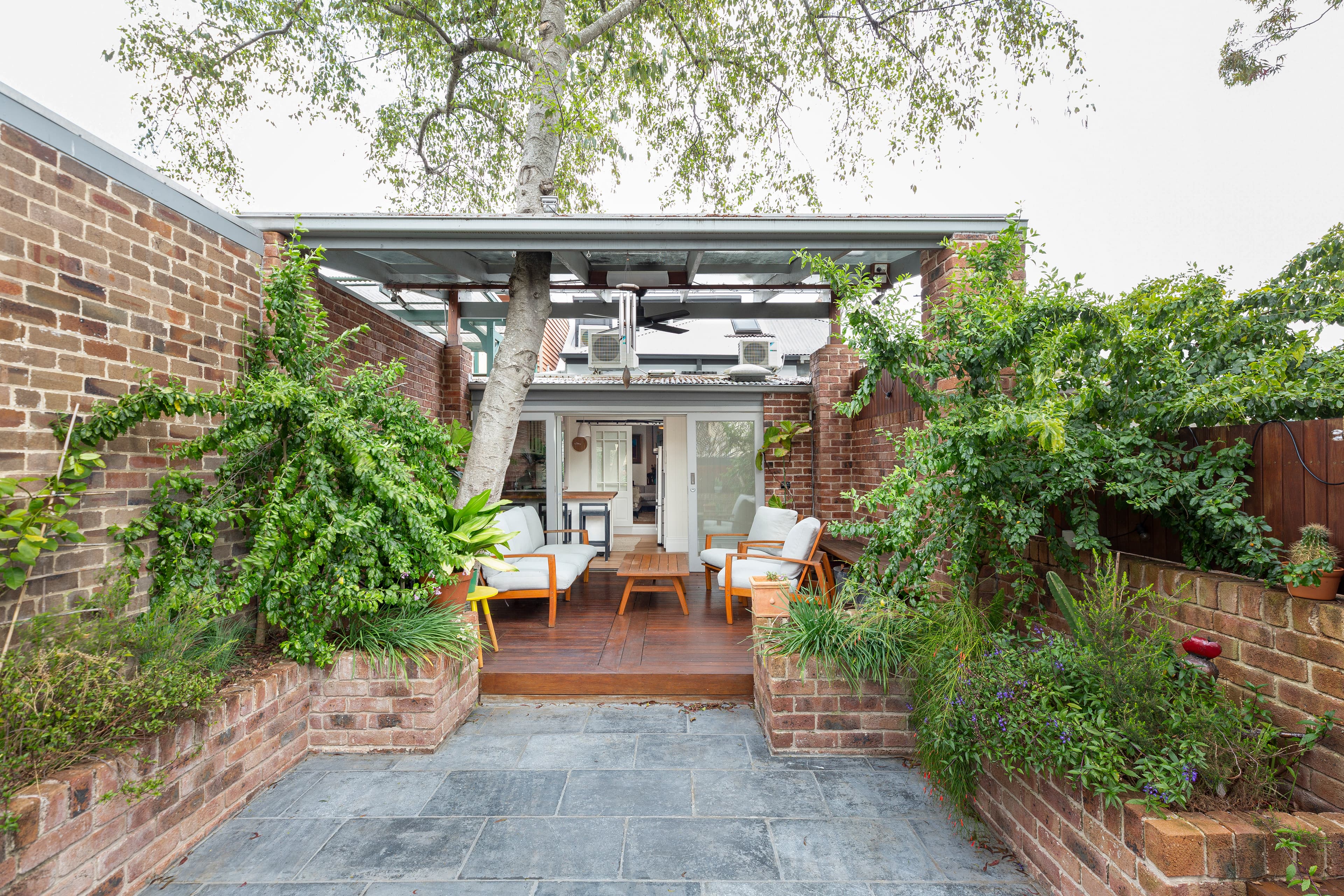 41 Oxford Street, Newtown - Image 1