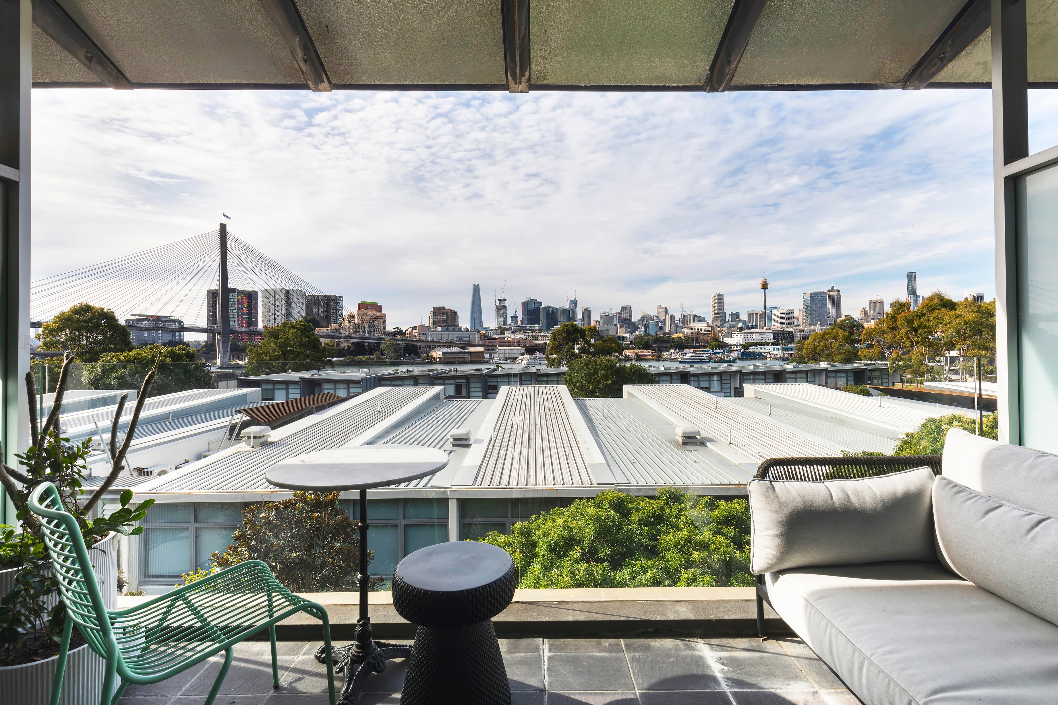 323/14 Griffin Place, Glebe - Thumbnail 2