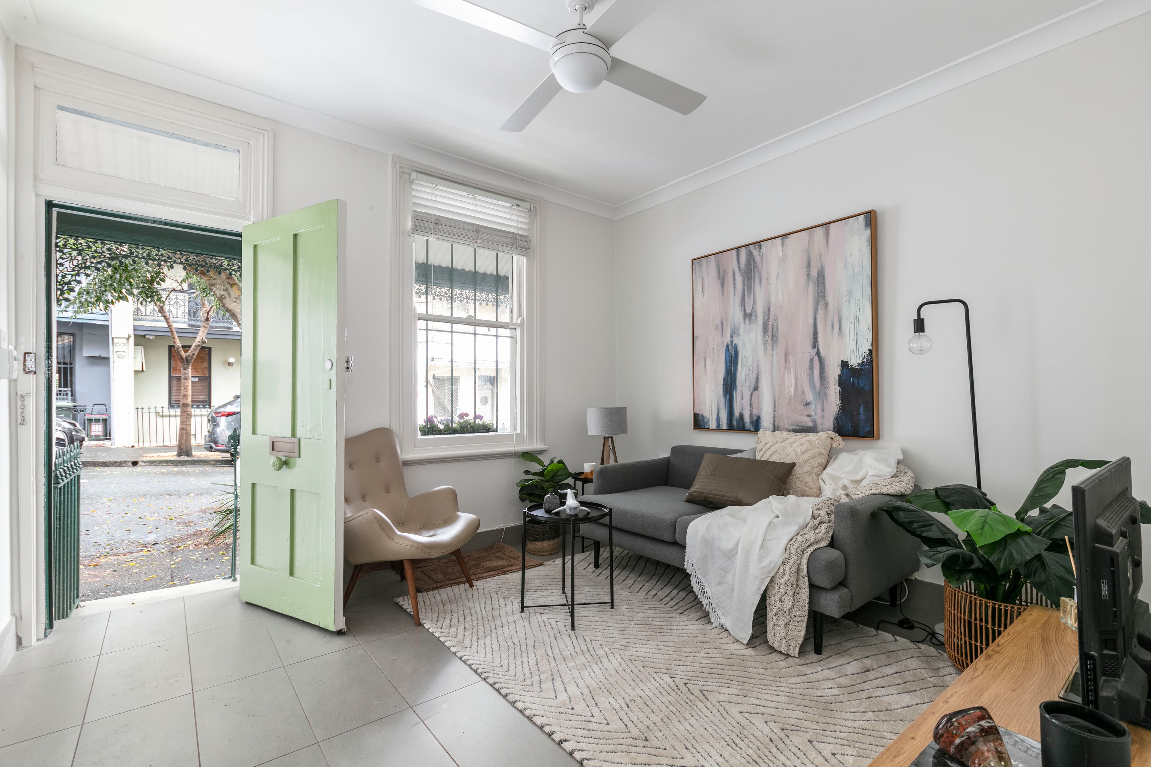 23 Gowrie Street, Newtown - Thumbnail 2