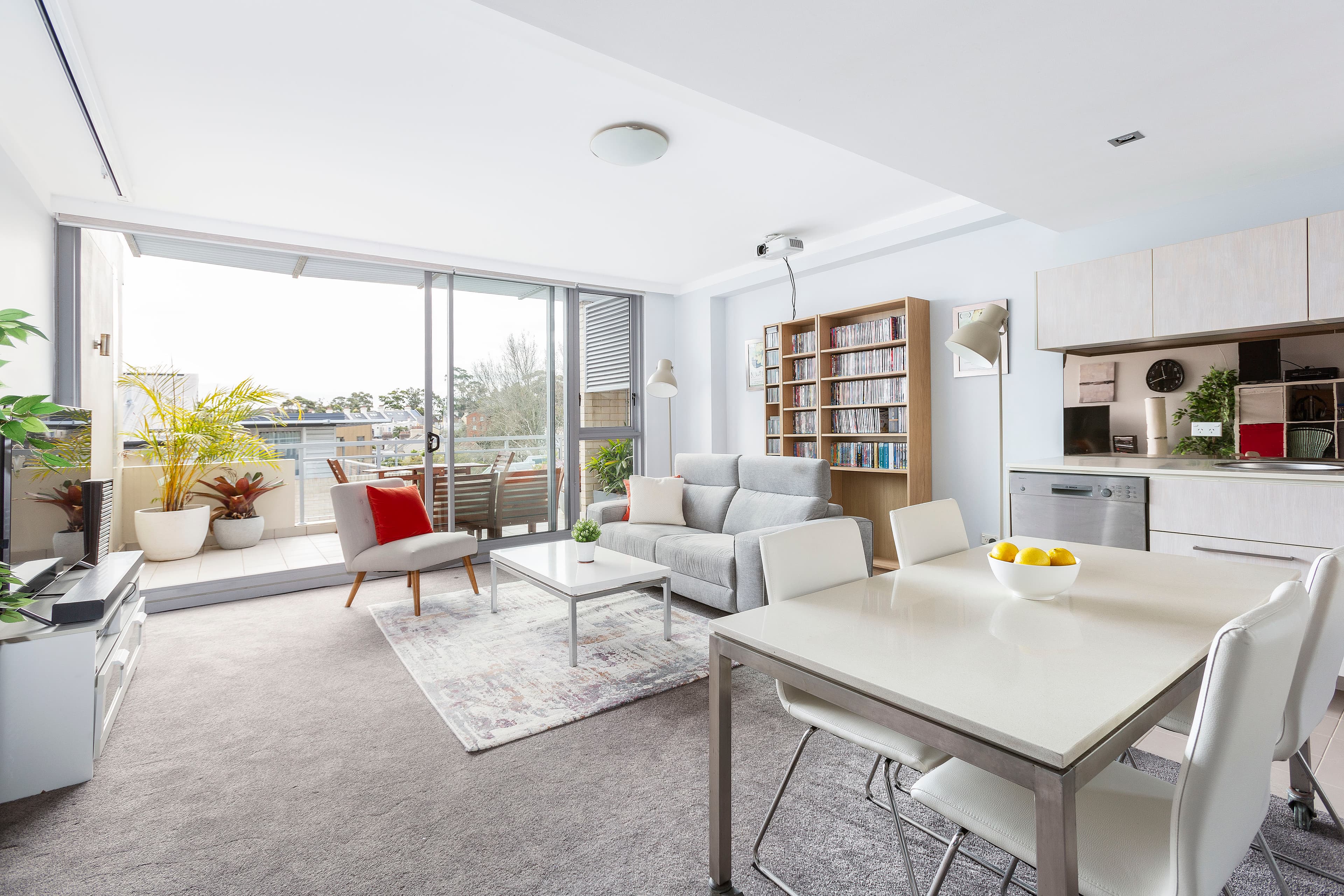 19/8 Sparkes Street, Camperdown - Image 1