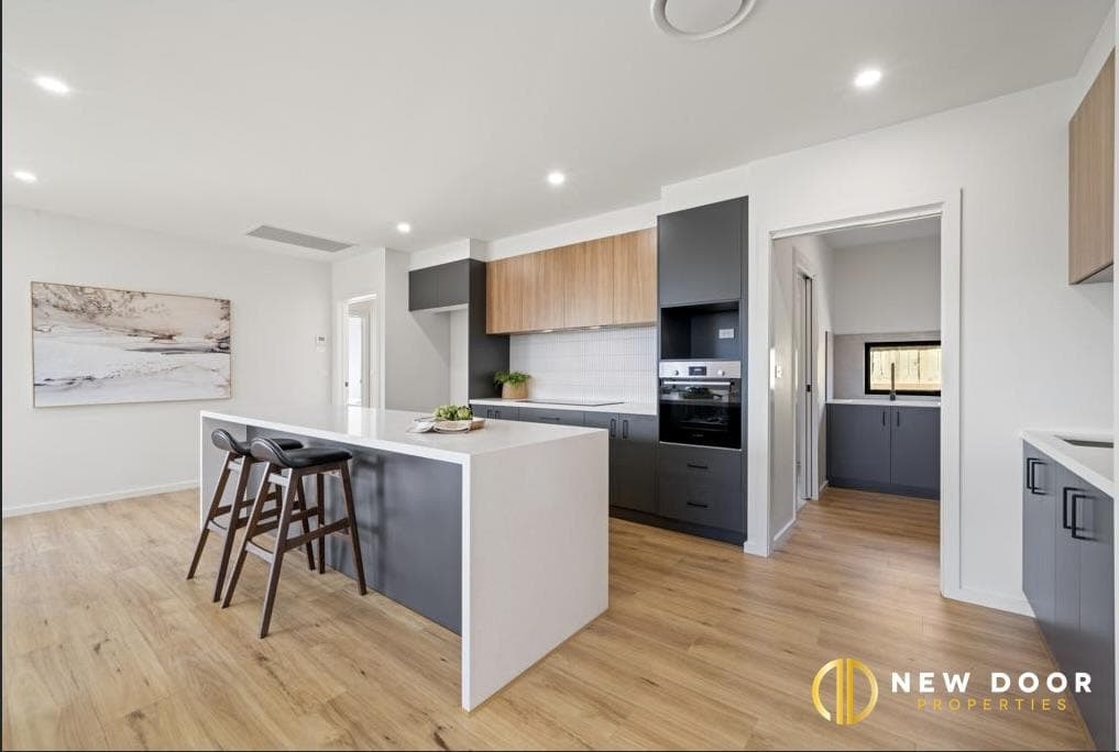 40 Sibosado Street, Denman Prospect ACT, Denman Prospect - Thumbnail 2