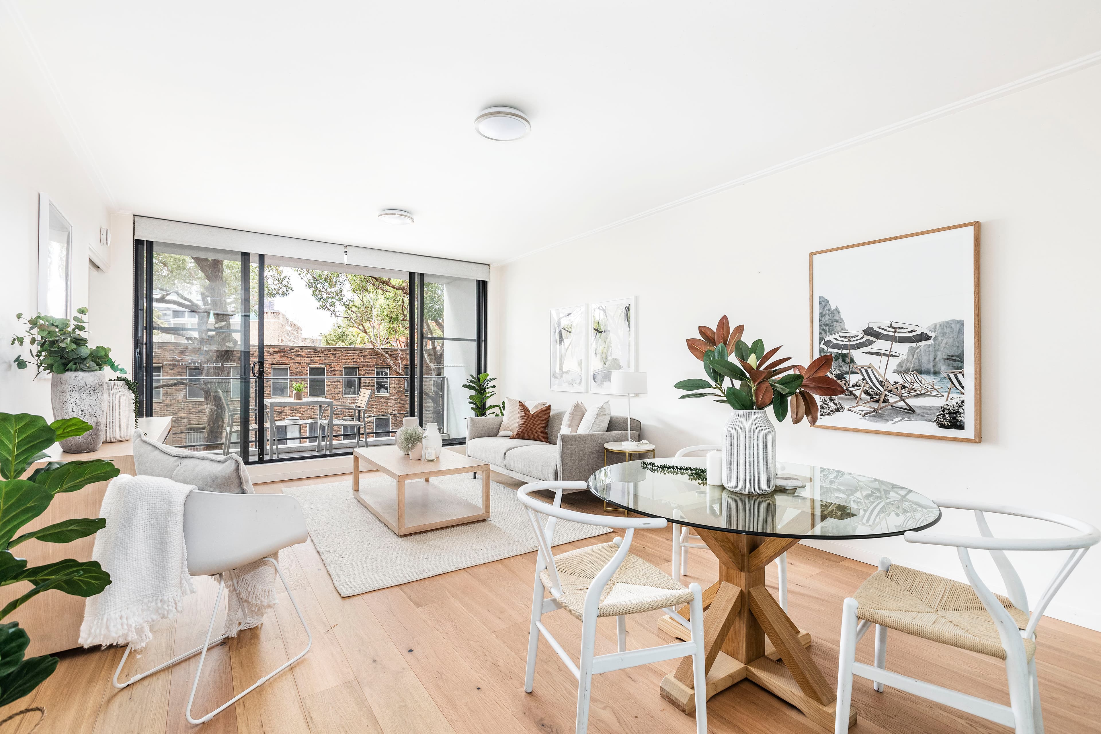 202B/9 Hunter Street, Waterloo - Thumbnail 2