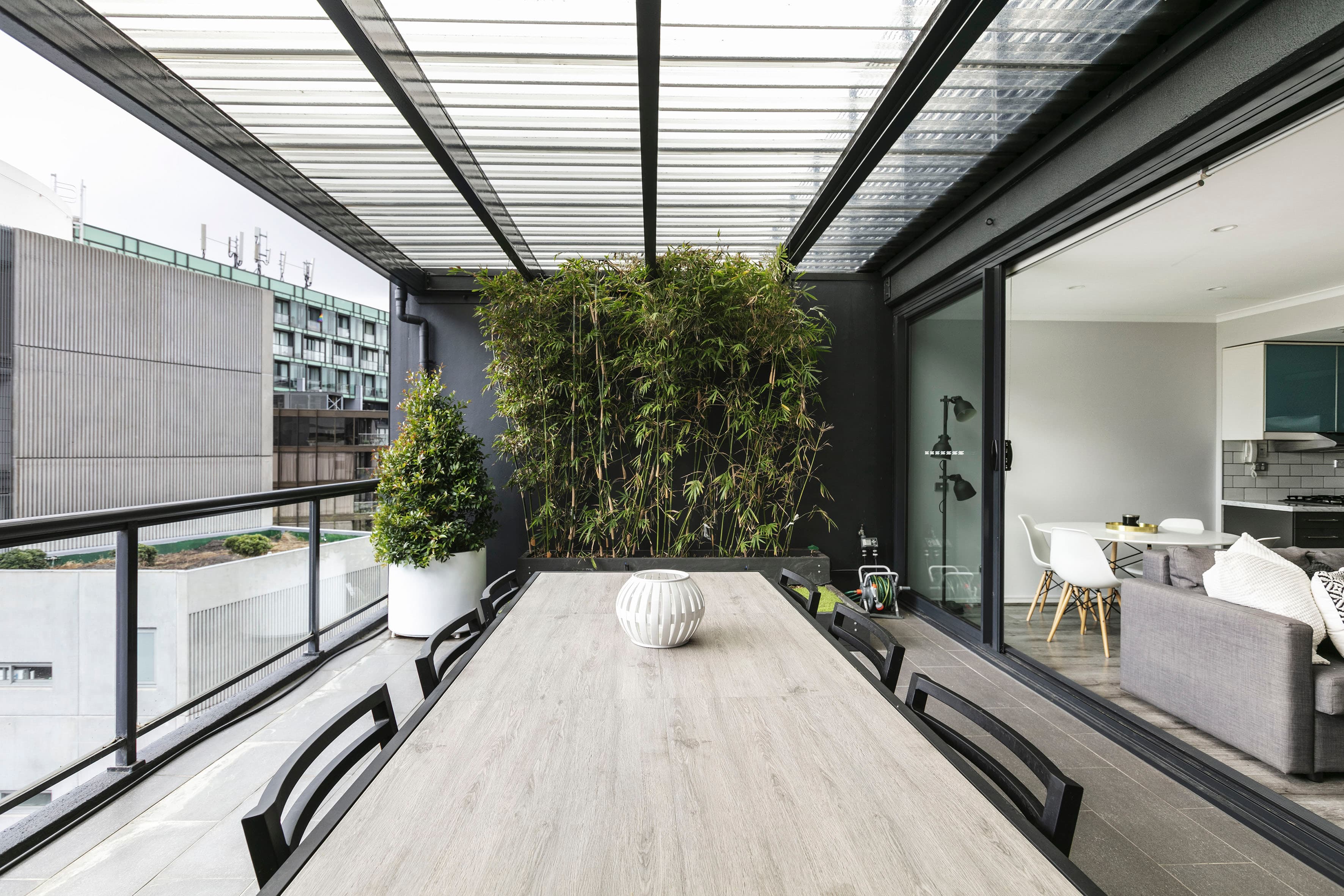 1408/174 Goulburn Street, Surry Hills - Thumbnail 6