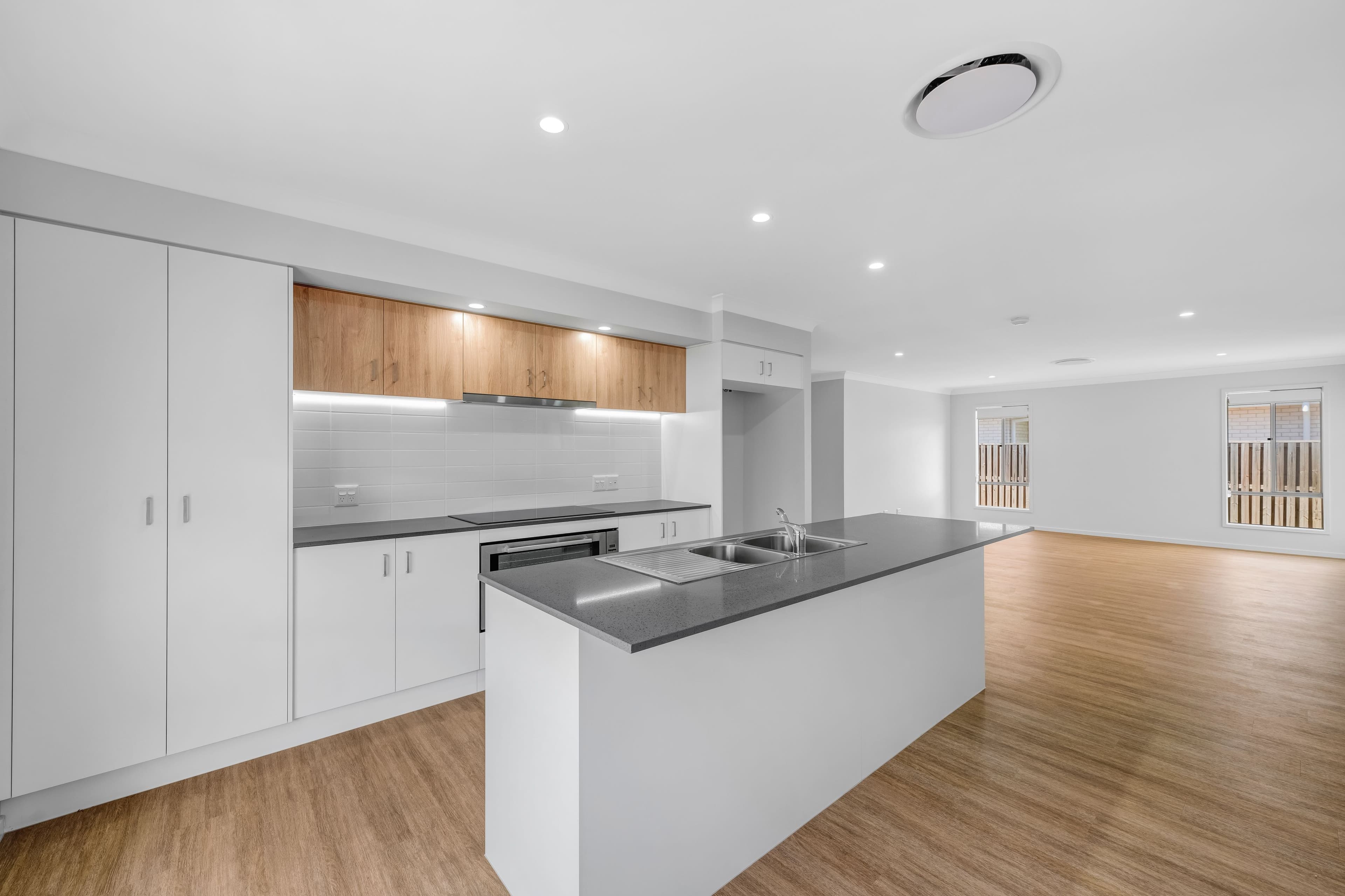 8 Brumby Circuit, Woodford QLD 4514, Woodford - Thumbnail 6