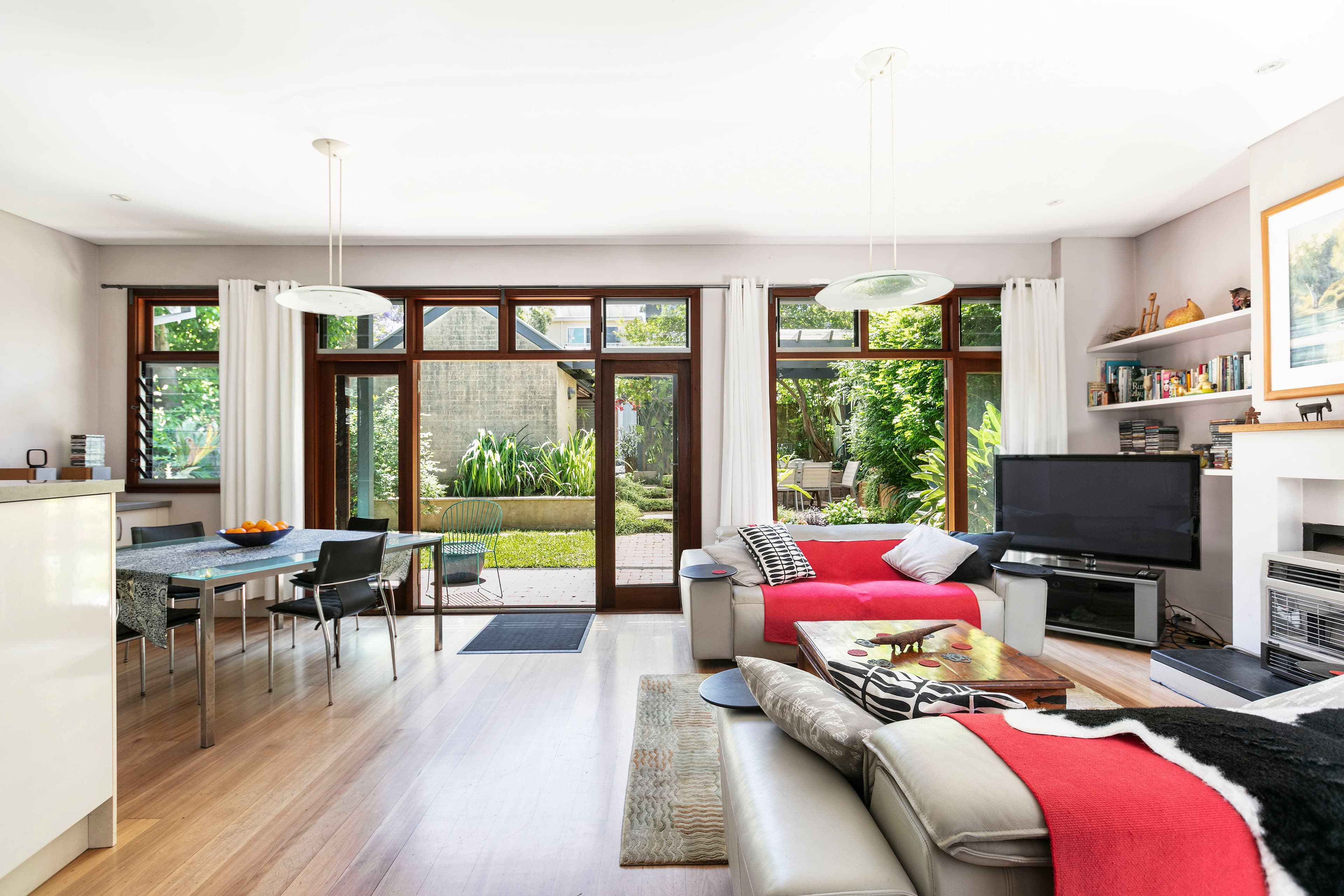 21 Theodore Street, Balmain - Thumbnail 2