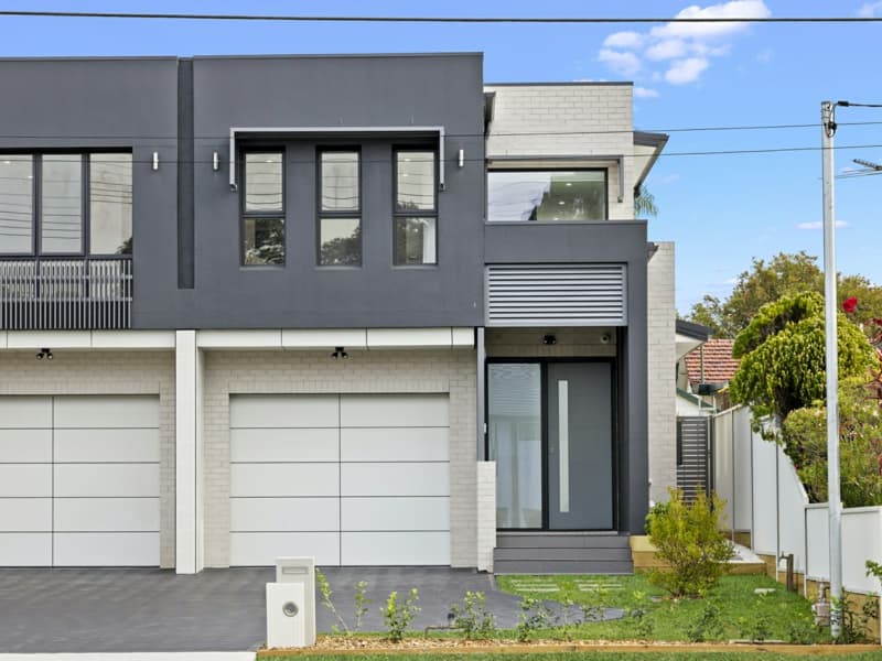 114B Juno Parade, Greenacre, Greenacre - Image 1