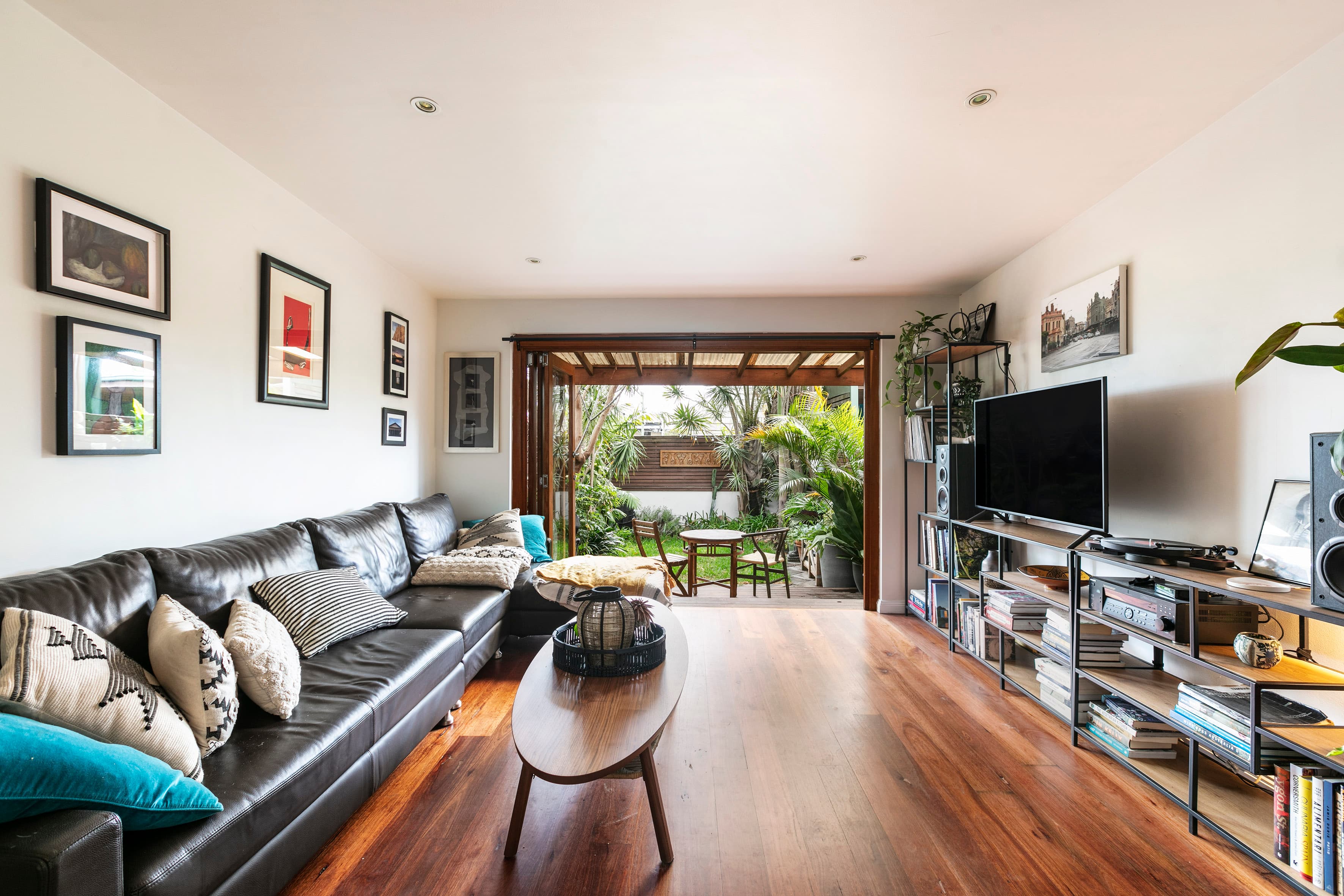 17 Frederick Street, St Peters - Image 1