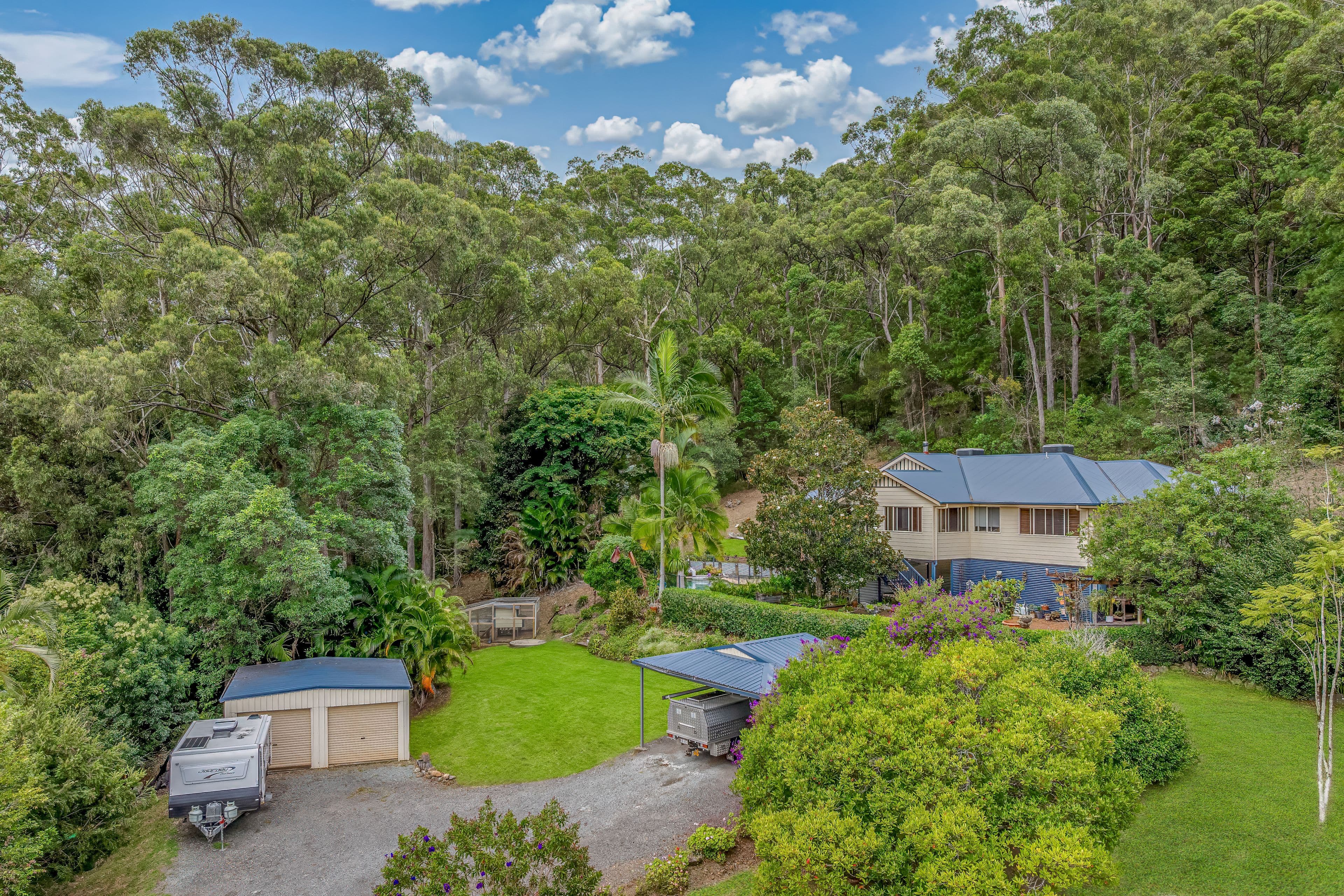 6 Knowles Place, Glass House Mountains QLD 4518, Glass House Mountains - Thumbnail 3