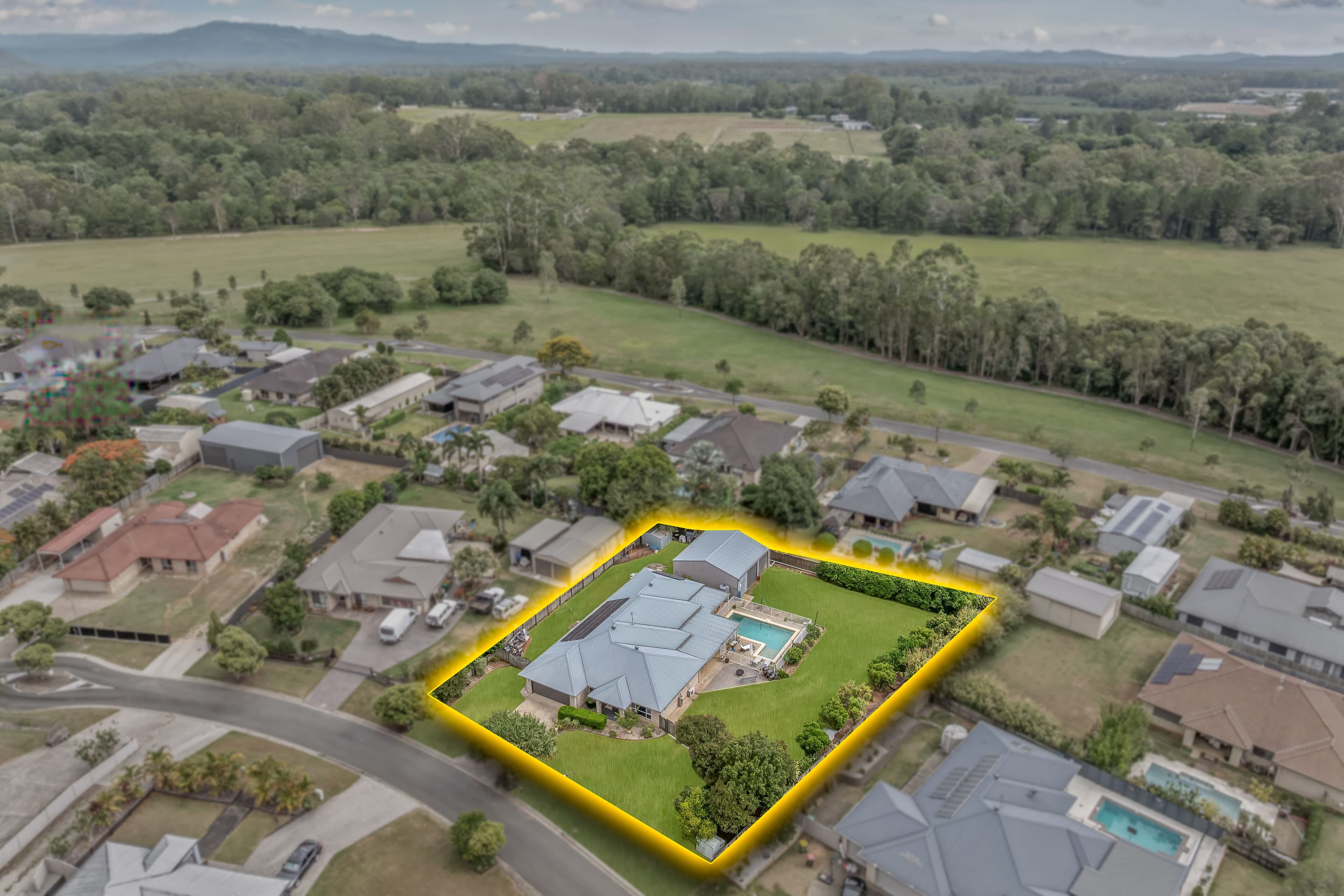 43 Endeavour Bark Drive, Glass House Mountains QLD 4518, Glass House Mountains - Thumbnail 2