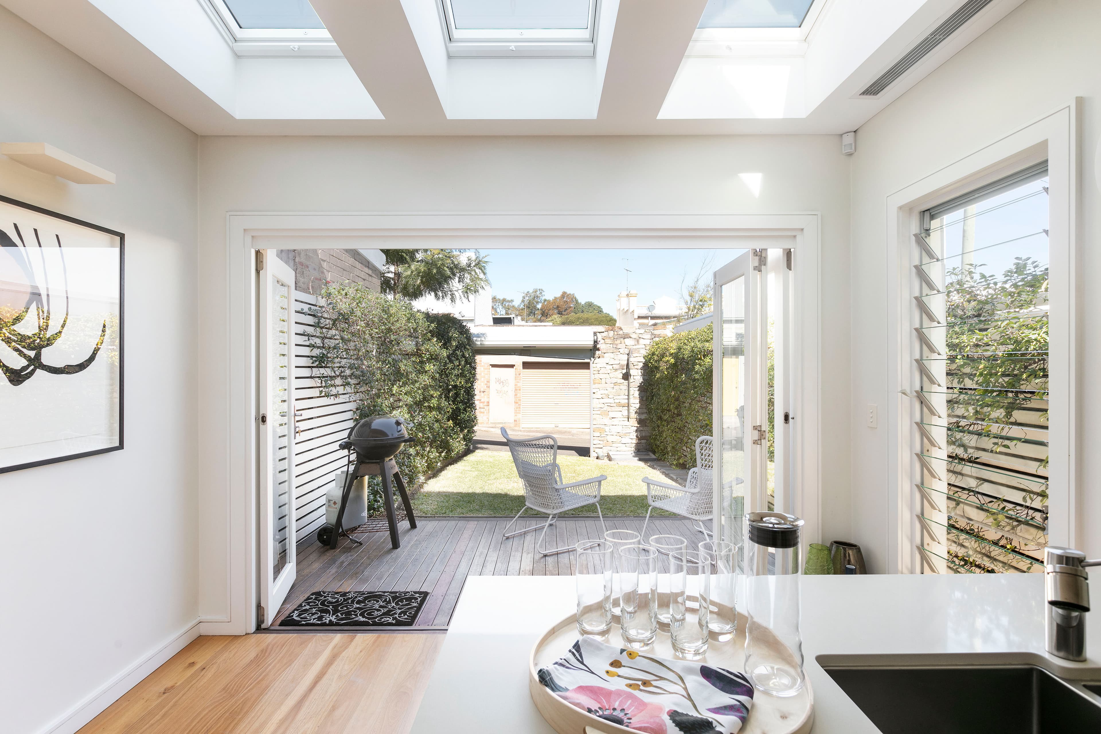 18 Kent Street, Newtown - Thumbnail 2