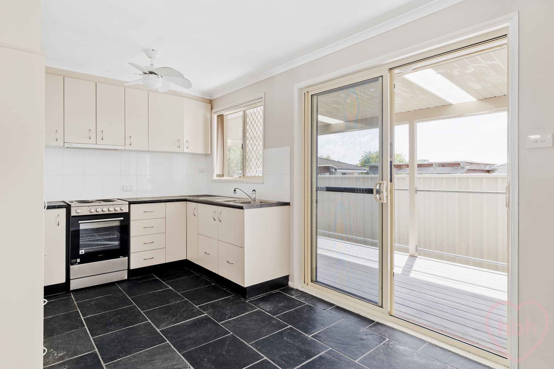 3/57 Donald Road, Karabar - Thumbnail 6