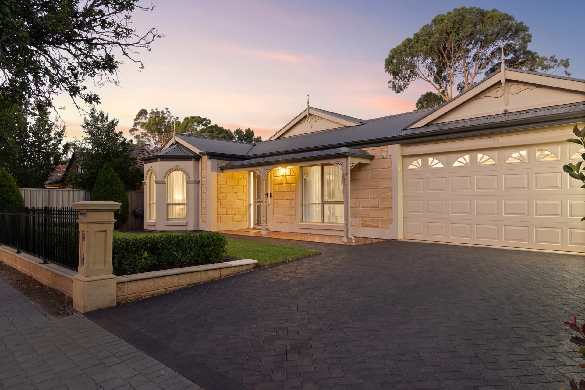 2 Yulinda Terrace, Lower Mitcham - Image 1