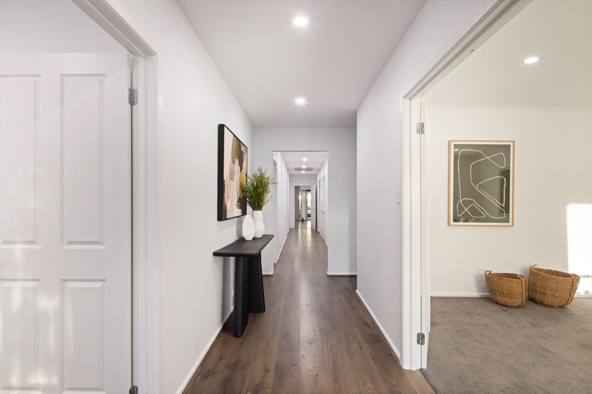 2 Yulinda Terrace, Lower Mitcham - Thumbnail 3