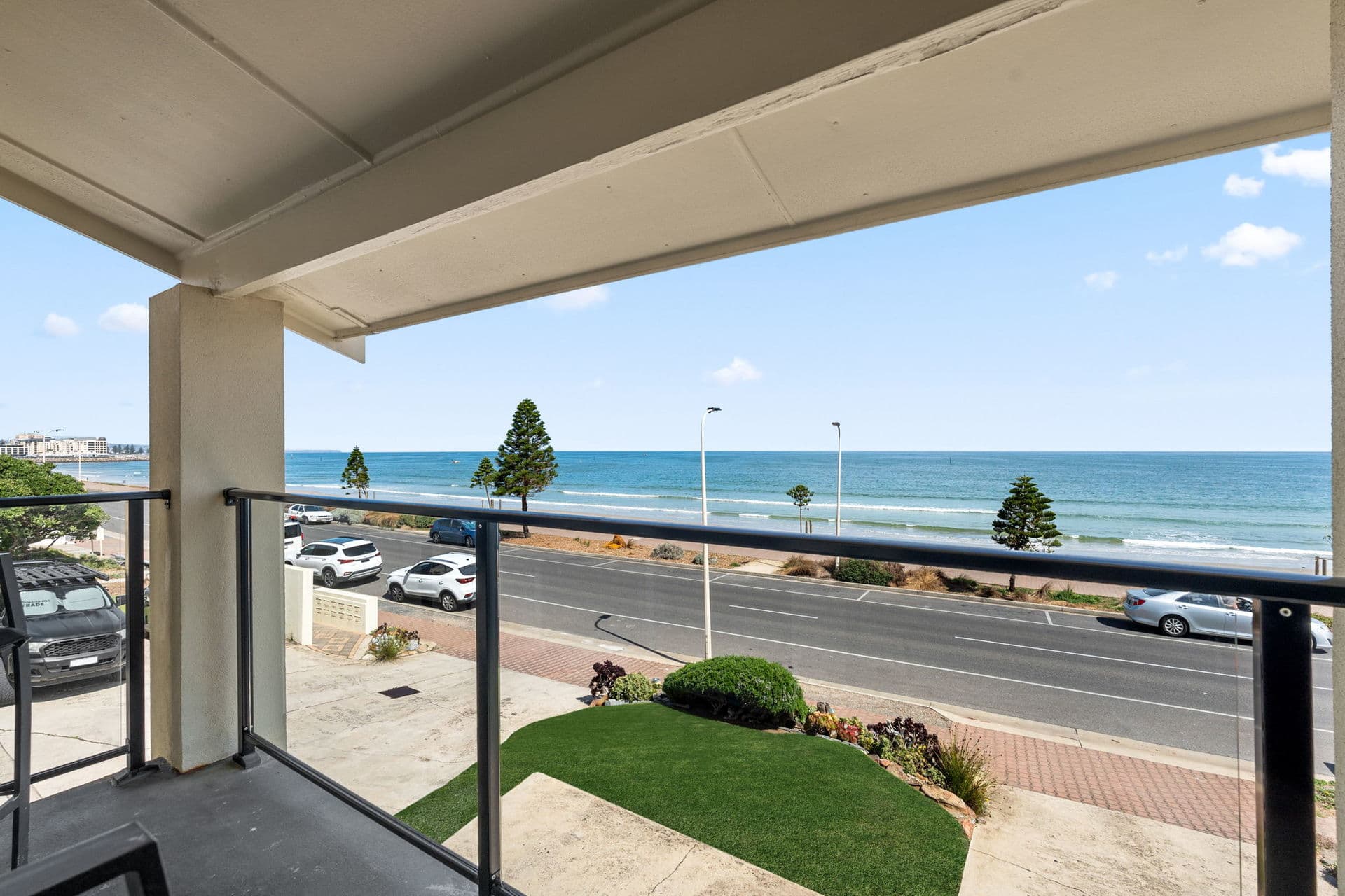 1/53-54 North Esplanade, Glenelg North - Thumbnail 2