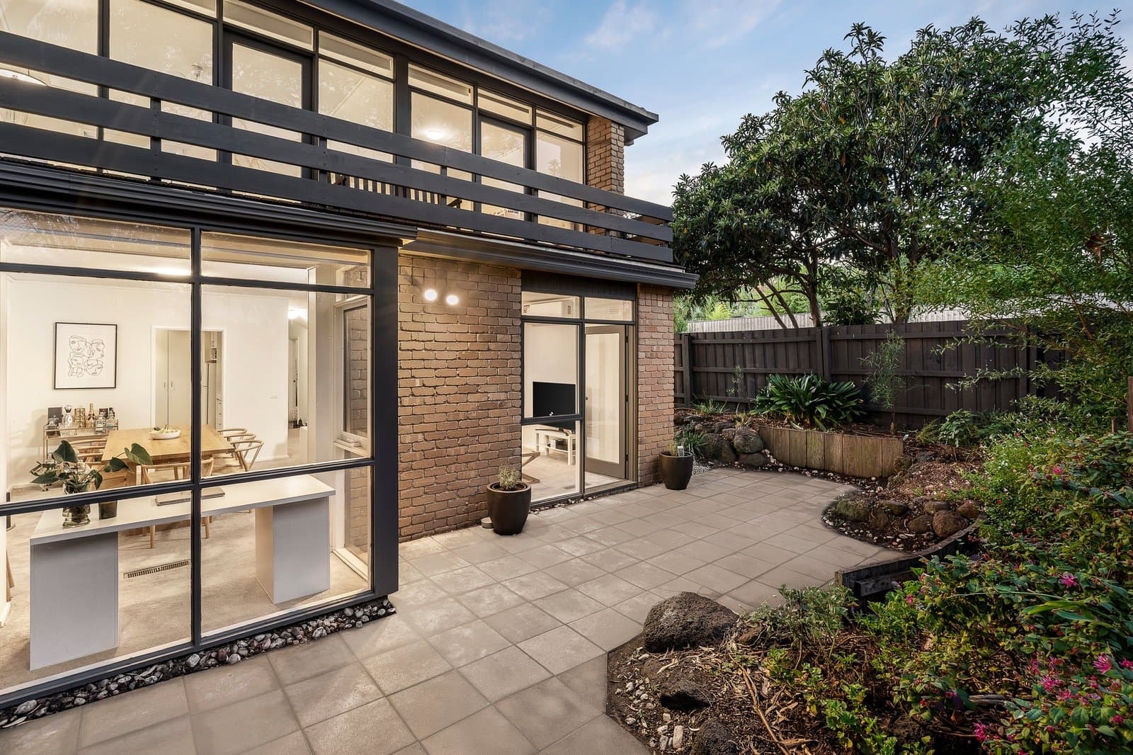 2/32 Walmer Street, Kew - Thumbnail 3