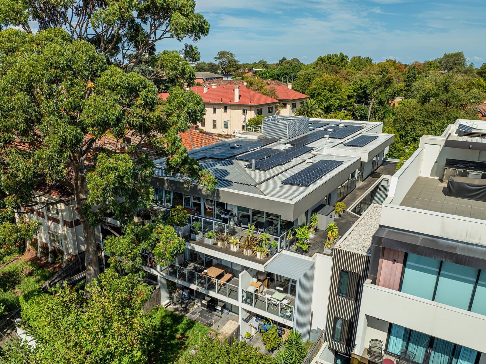 Penthouse, 646 Malvern Road, Prahran - Image 1