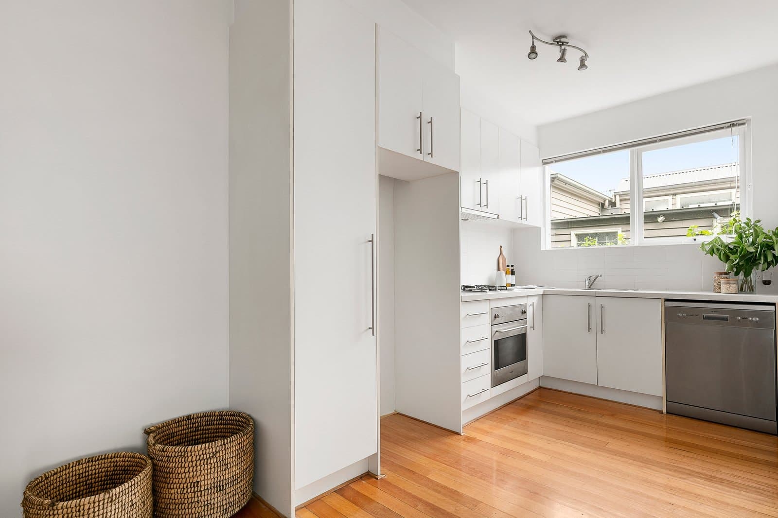 4/27 Grove Road, Hawthorn - Thumbnail 3