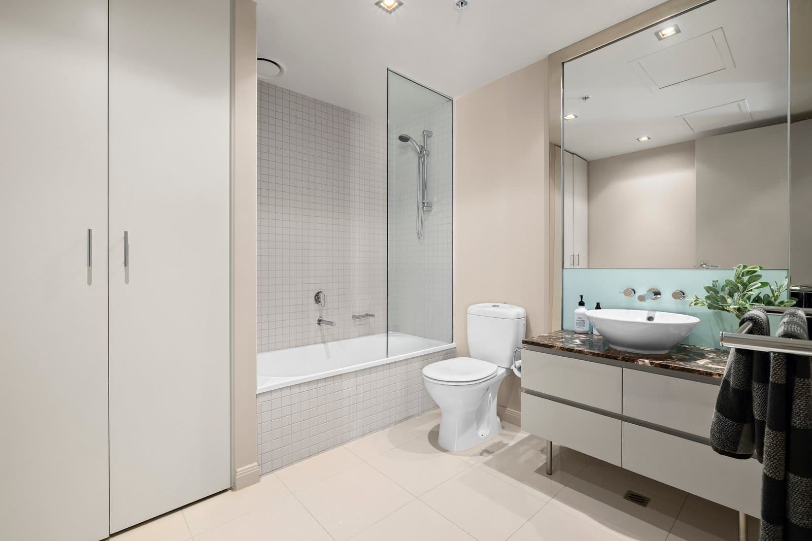 1007/480 St Kilda Road, Melbourne - Thumbnail 6