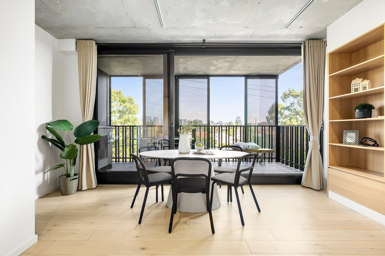 202/16 Porter Street, Prahran - Thumbnail 3