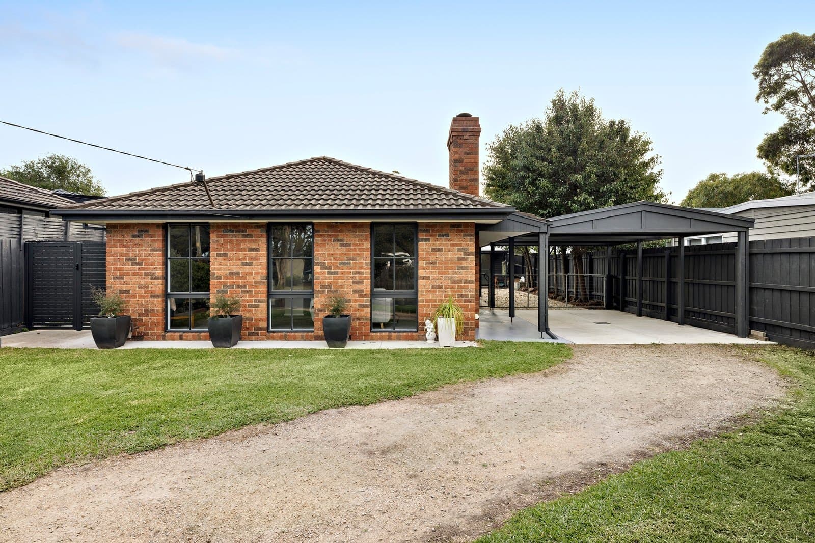 17 Kiandra Street, Mornington - Image 1