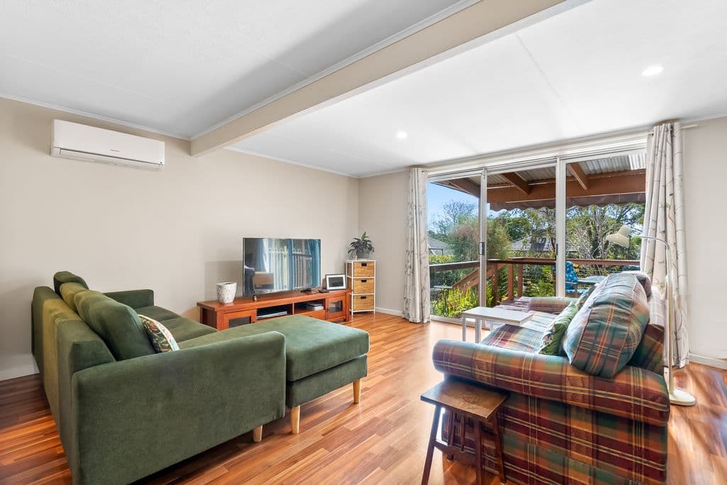 318 Grimshaw Street, Watsonia North, VIC, 3087, Watsonia North - Thumbnail 4