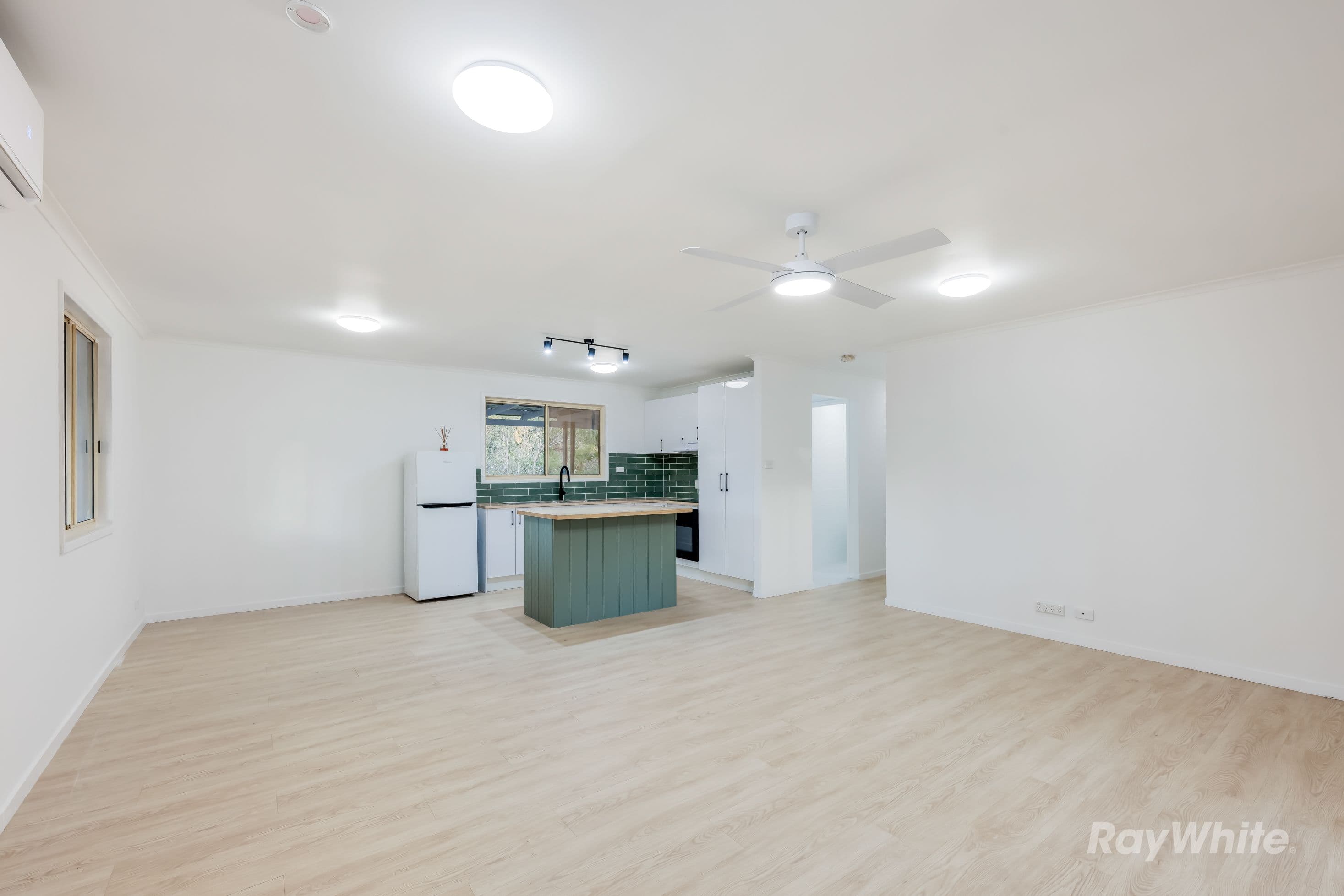 121 Marshall Avenue, Maroondan QLD 4671, Maroondan - Thumbnail 4