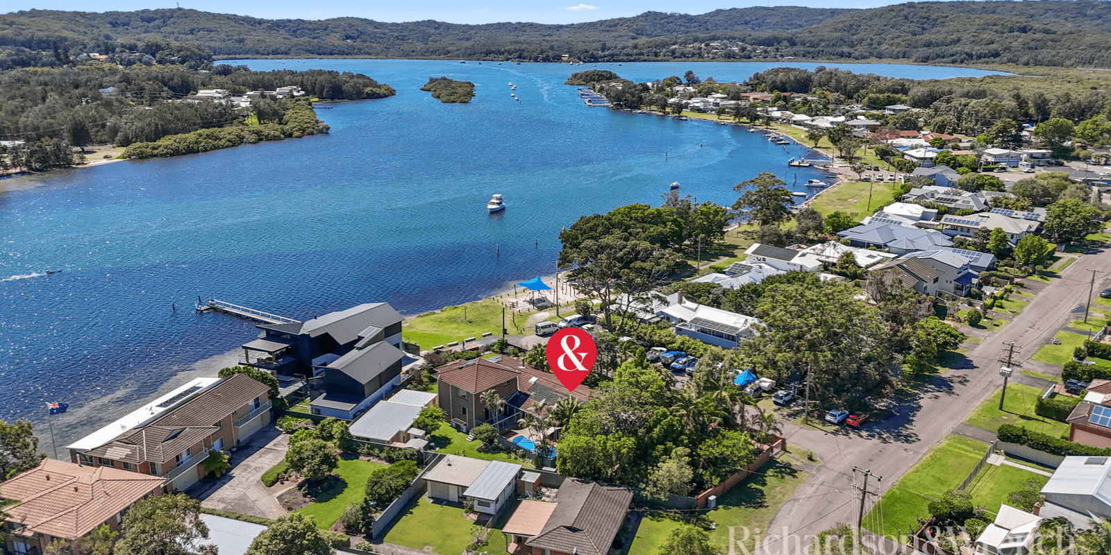 30 Sorrento Road Empire Bay, Bay - Image 1