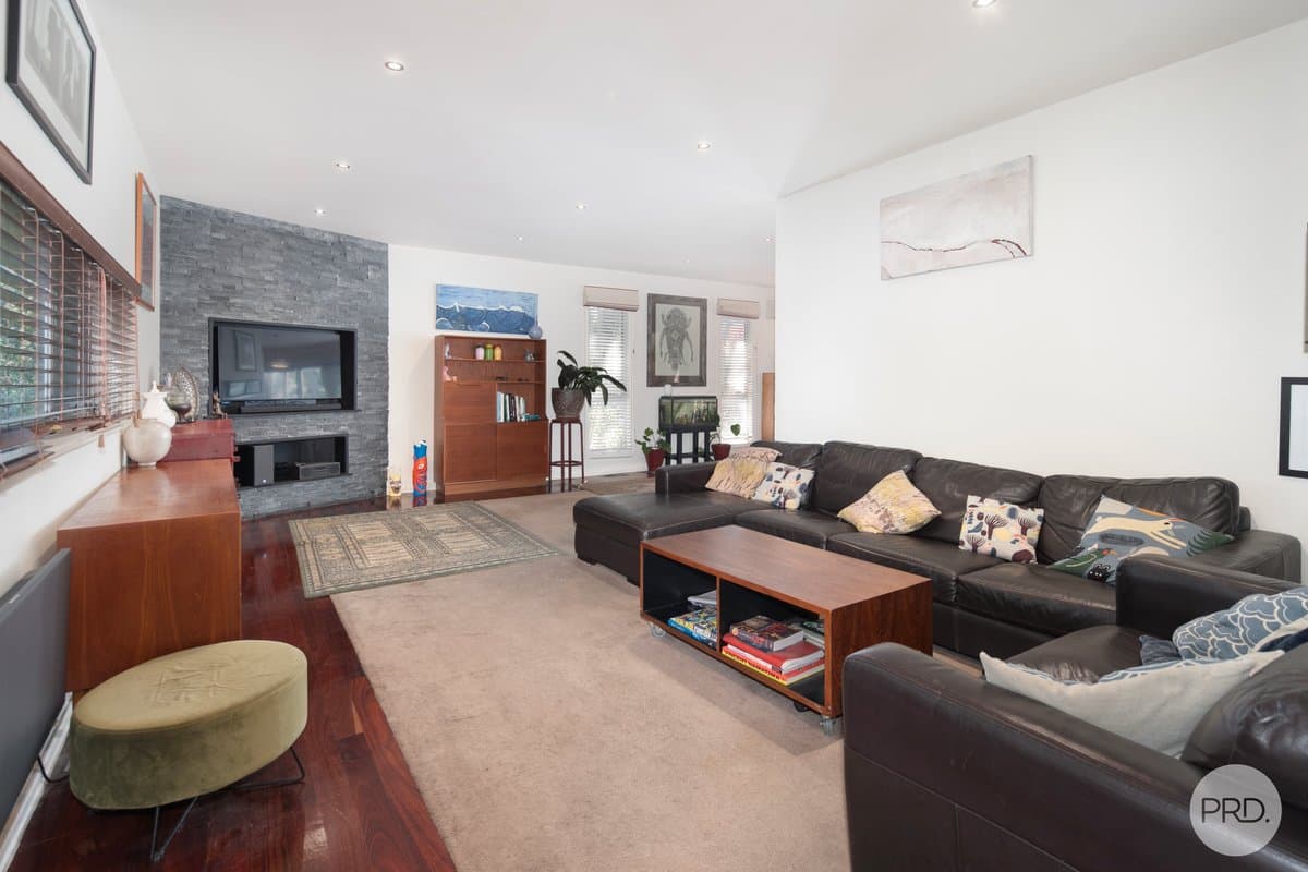 126 Moss Avenue, MOUNT HELEN VIC 3350, Mount Helen - Thumbnail 3