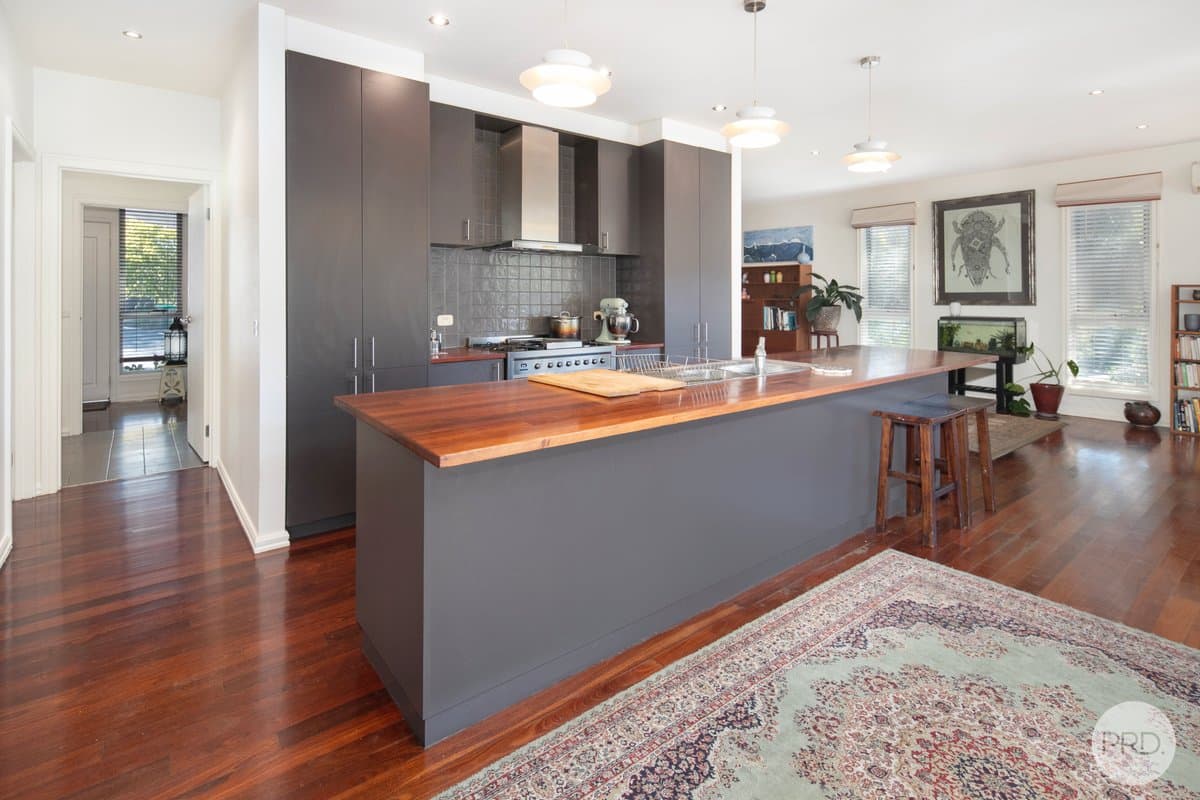 126 Moss Avenue, MOUNT HELEN VIC 3350, Mount Helen - Thumbnail 6
