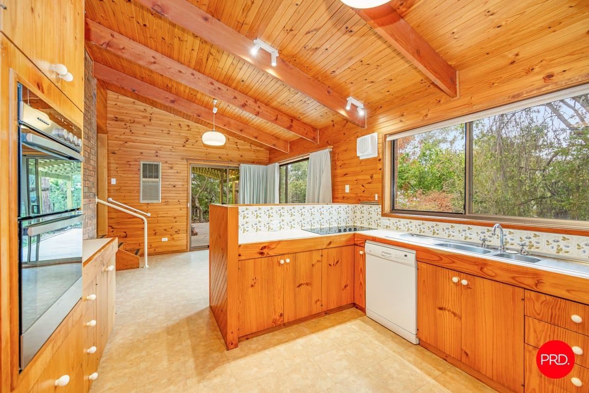 8 Carey Court, SPRING GULLY VIC 3550, Spring Gully - Thumbnail 5