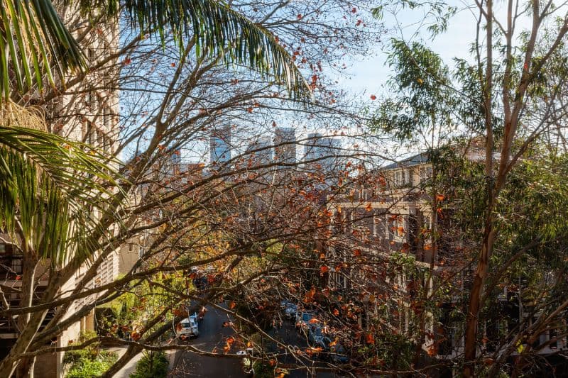 Just a moment..., Potts Point - Thumbnail 4