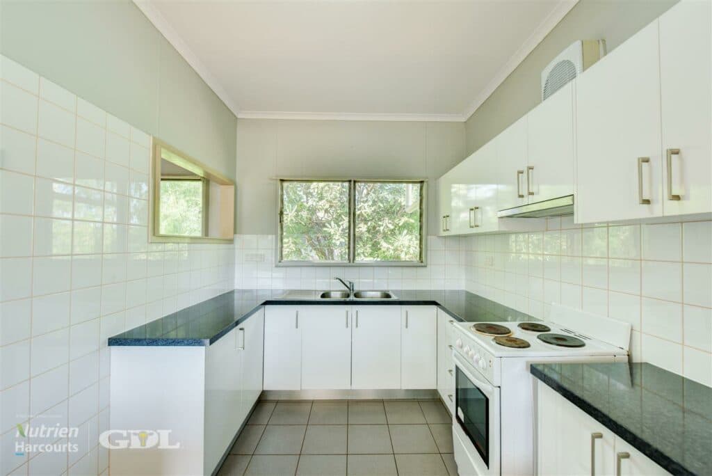 7 Heron Crescent, KATHERINE NT 0850, Katherine - Thumbnail 5