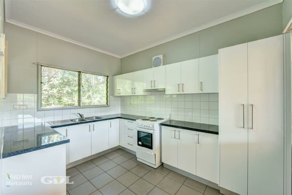 7 Heron Crescent, KATHERINE NT 0850, Katherine - Thumbnail 6